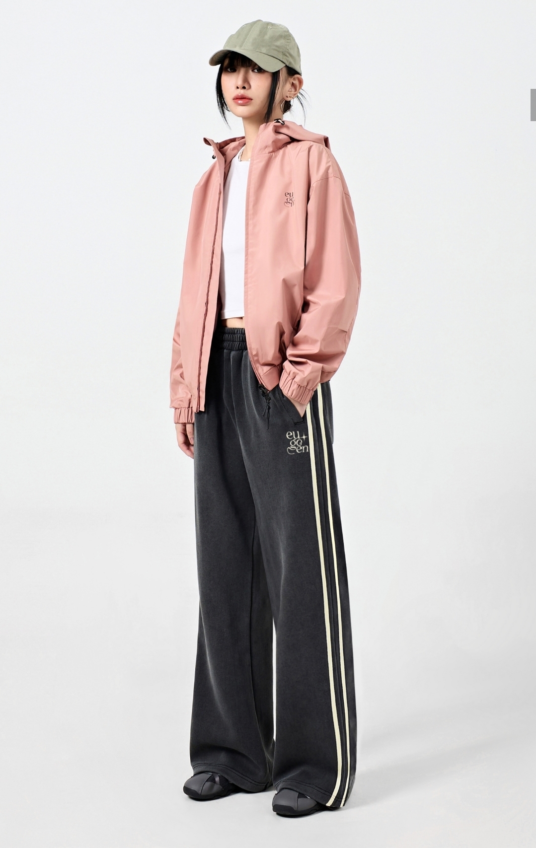 Euggen Washed Semi-Bootcut Track Sweat Pants 