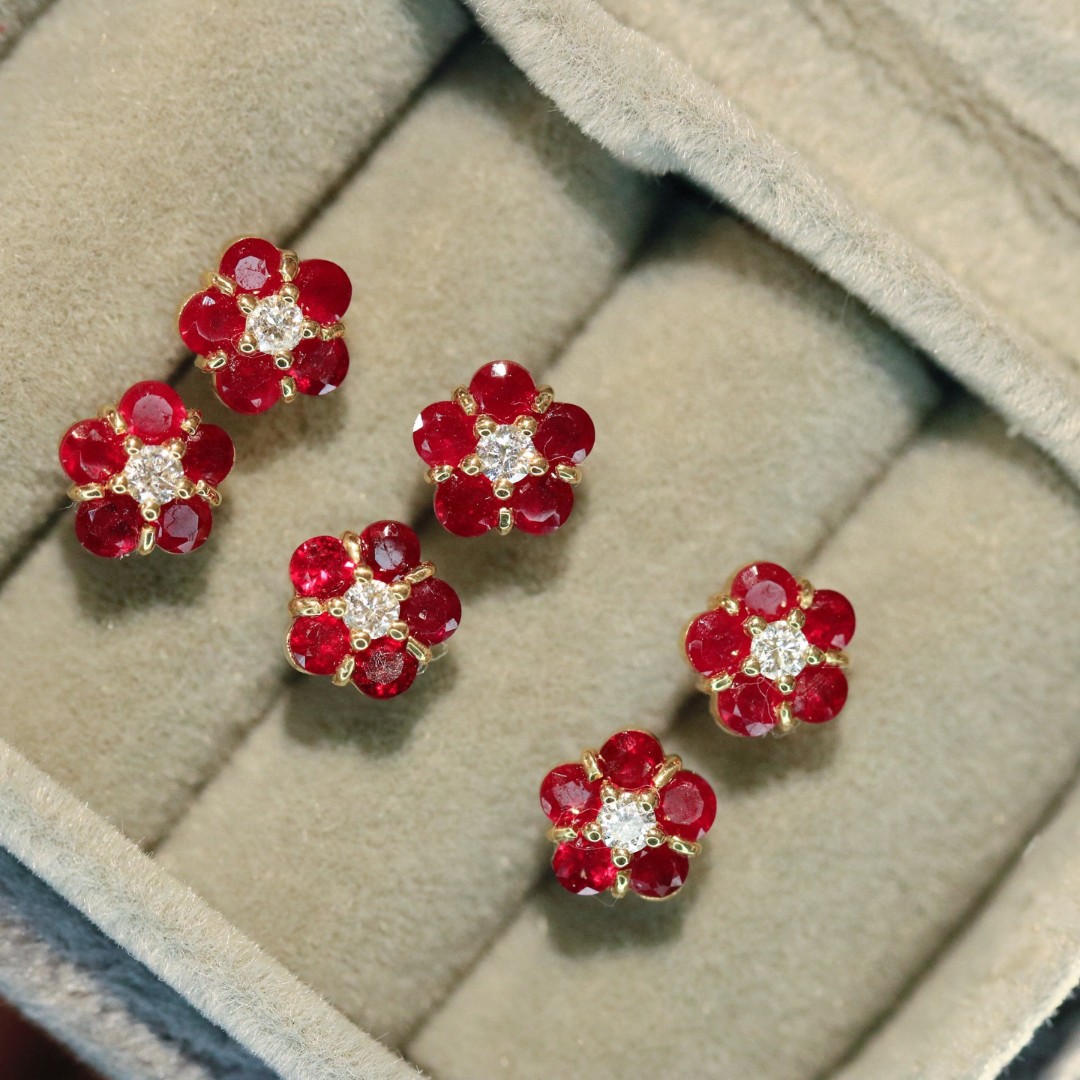 18K Ruby Diamond Earrings 