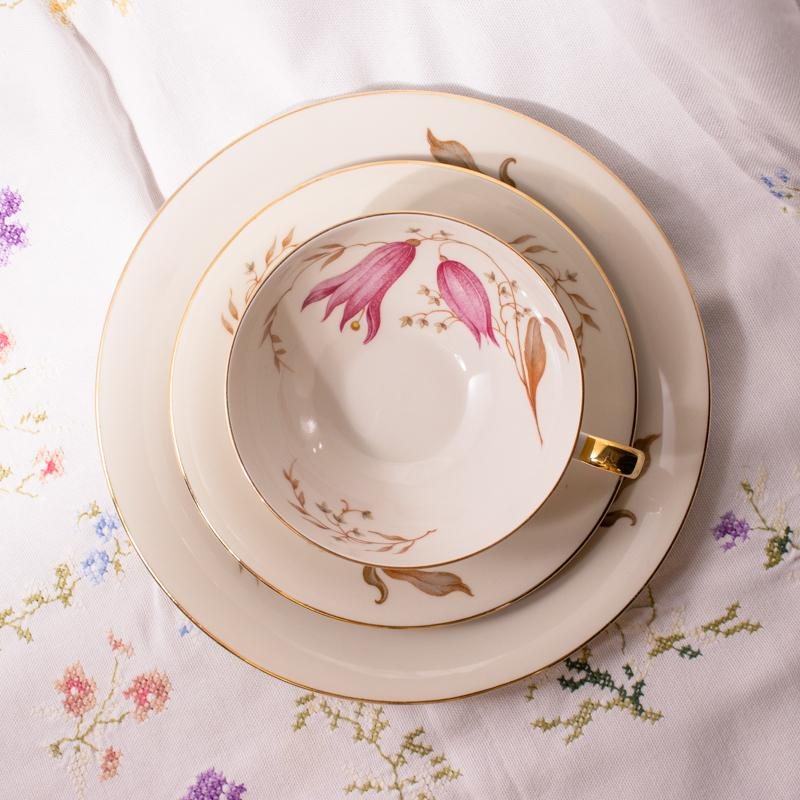 Vintage Pre-1969 German Hertel Jacob Flower Bud Foliage Tea Set Trio(NA0778)