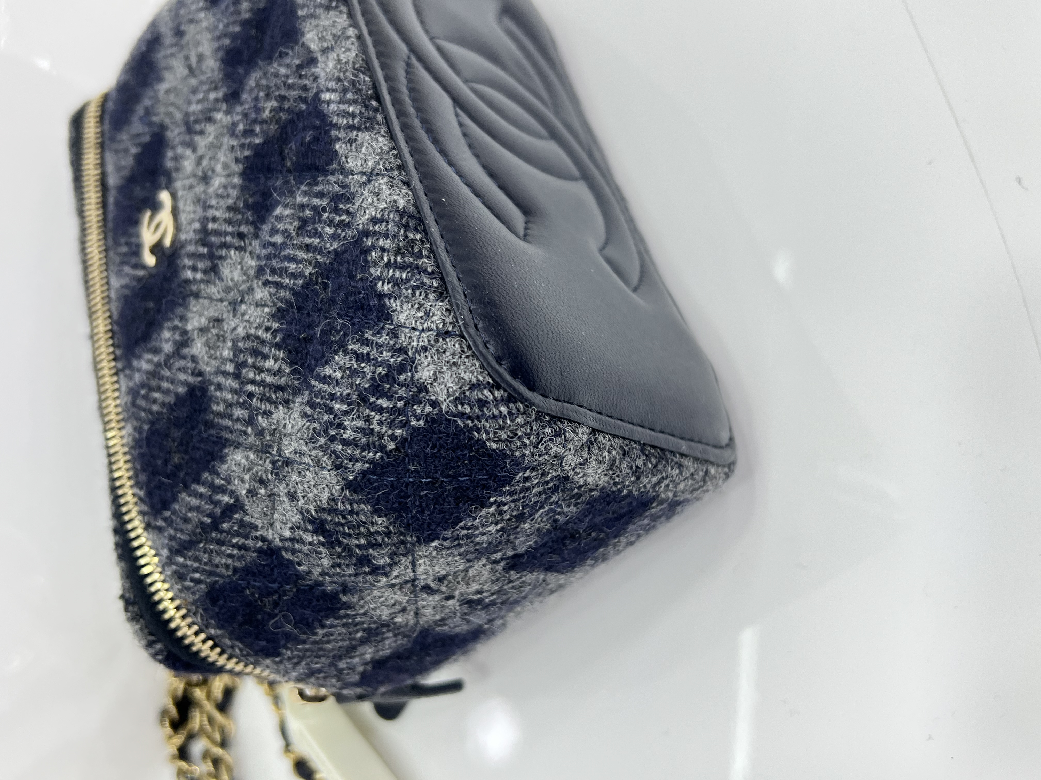 直播貨品 |  [1個-$100 2個-$300］EE82