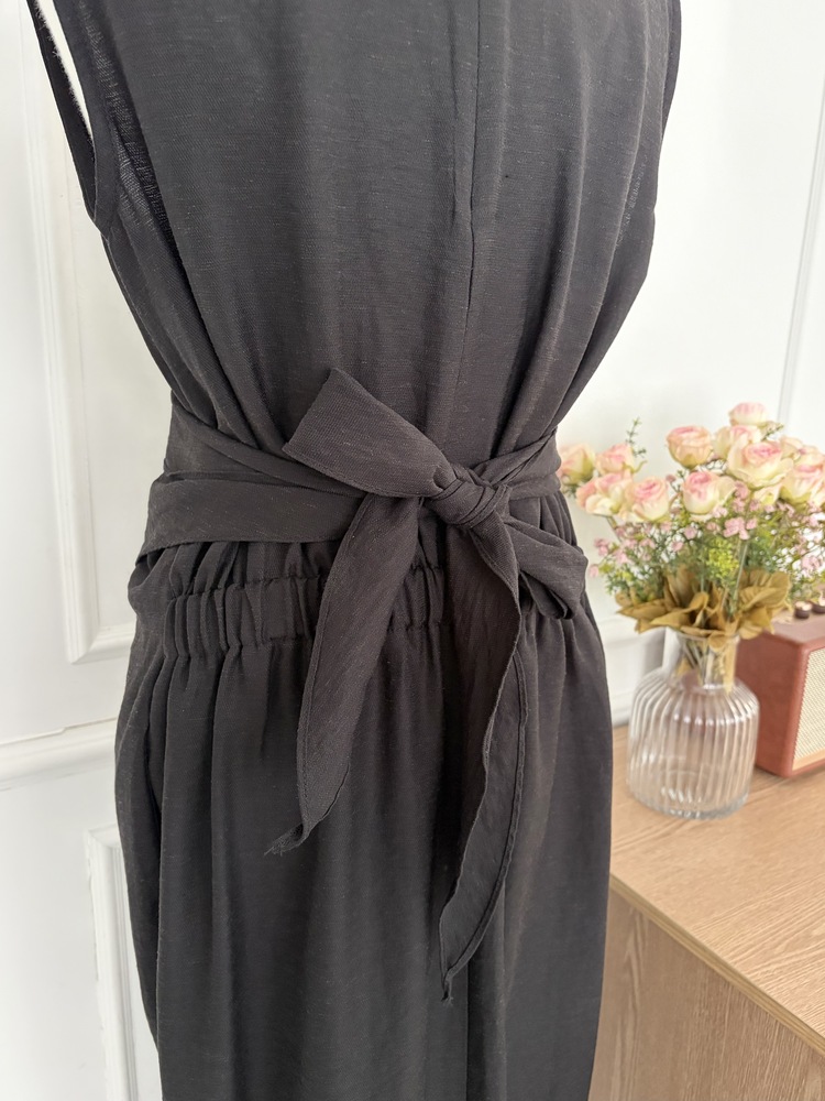 Effortless Wrap Dress (Black)