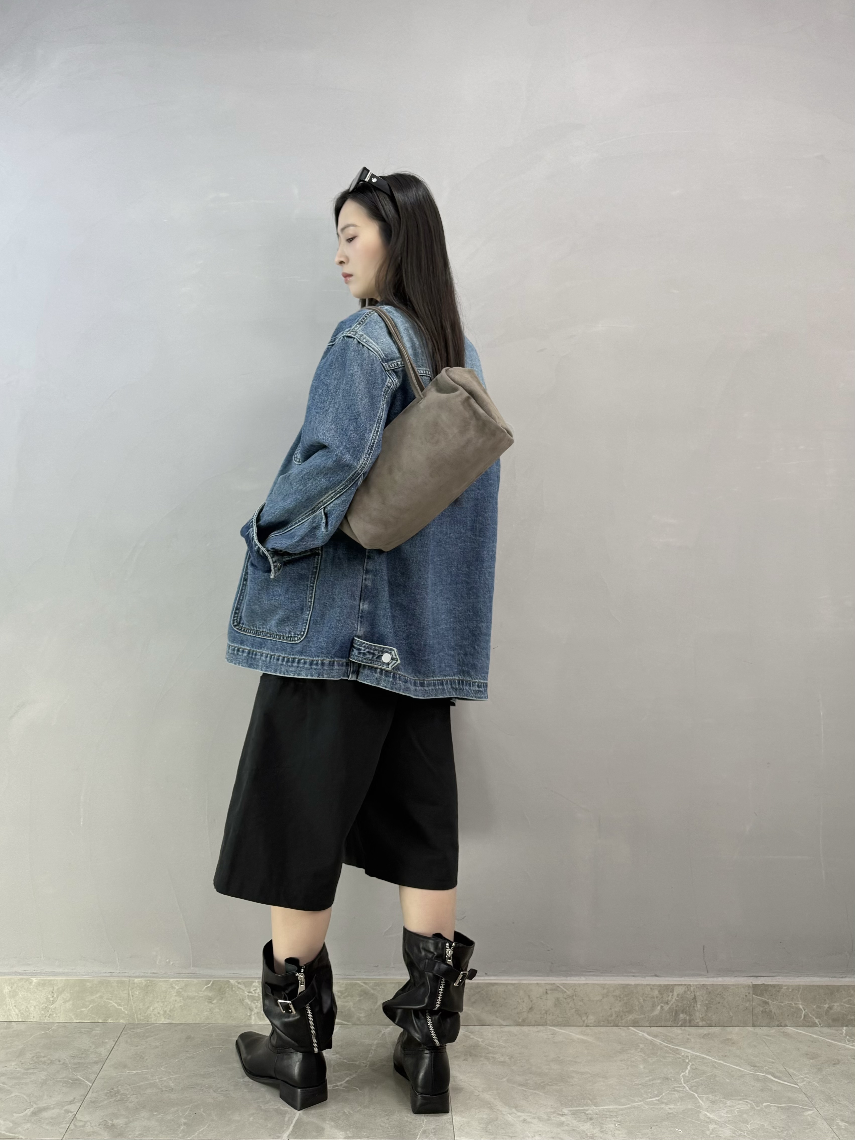 F15 四袋牛仔褸