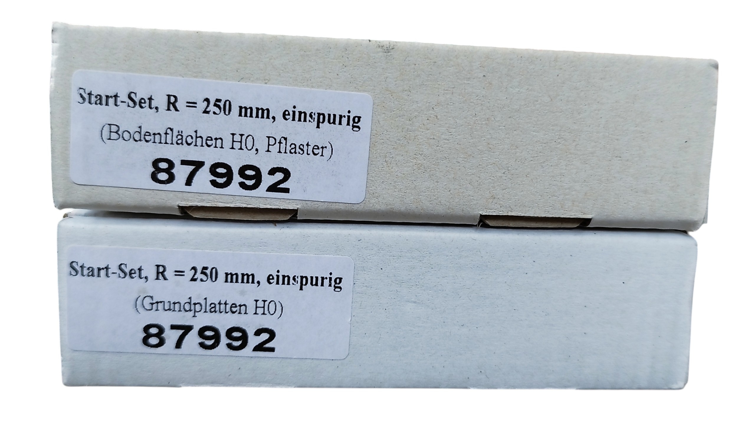 Tillig LUNA HO-scale 城市輕軌電車路軌入門套裝 1:87 Starter complete set paving-stones 馬路路軌•城市輕軌•電車路軌