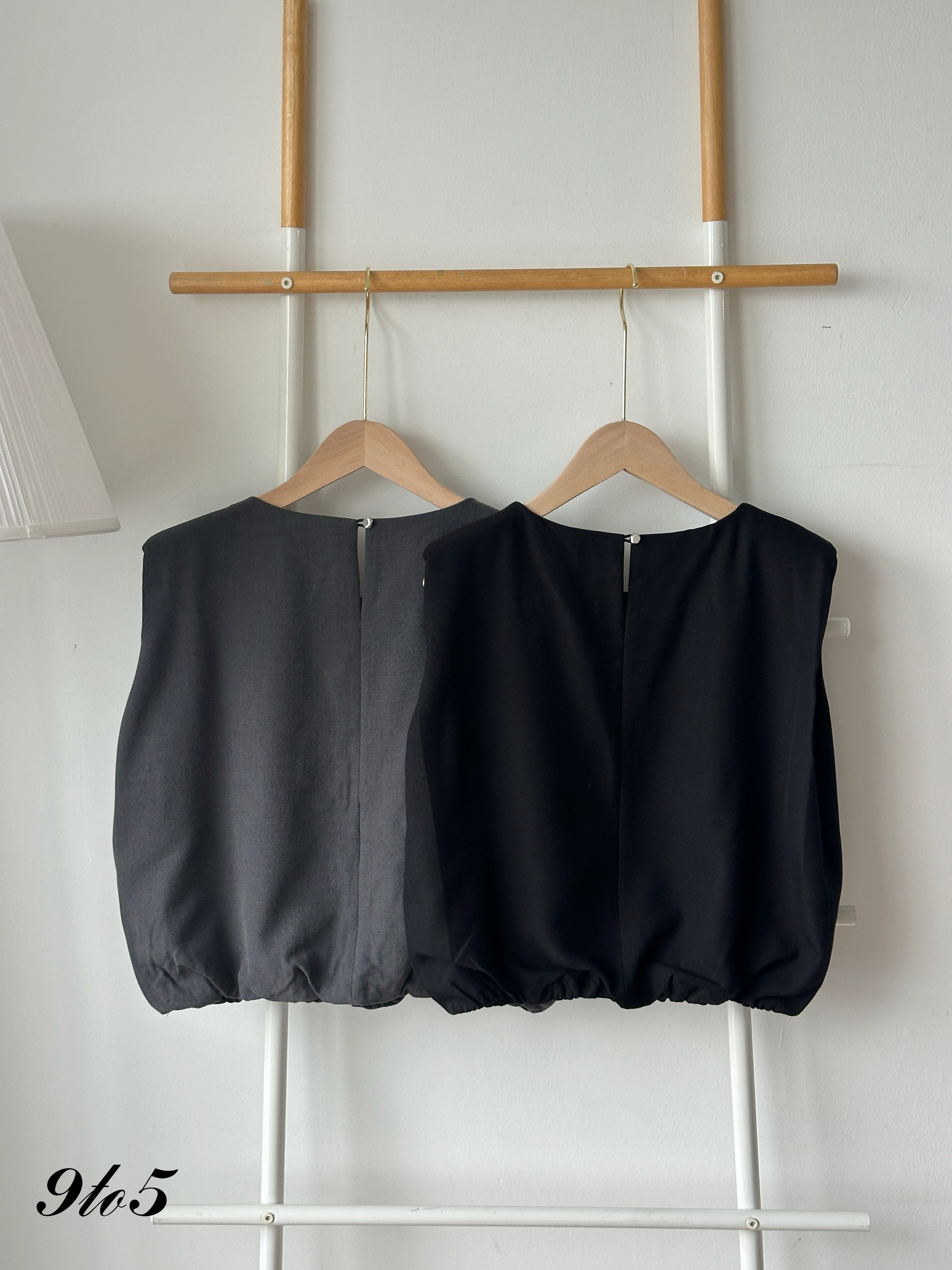 T4293 Sleeveless Round Neck Top - 3 Colors 
