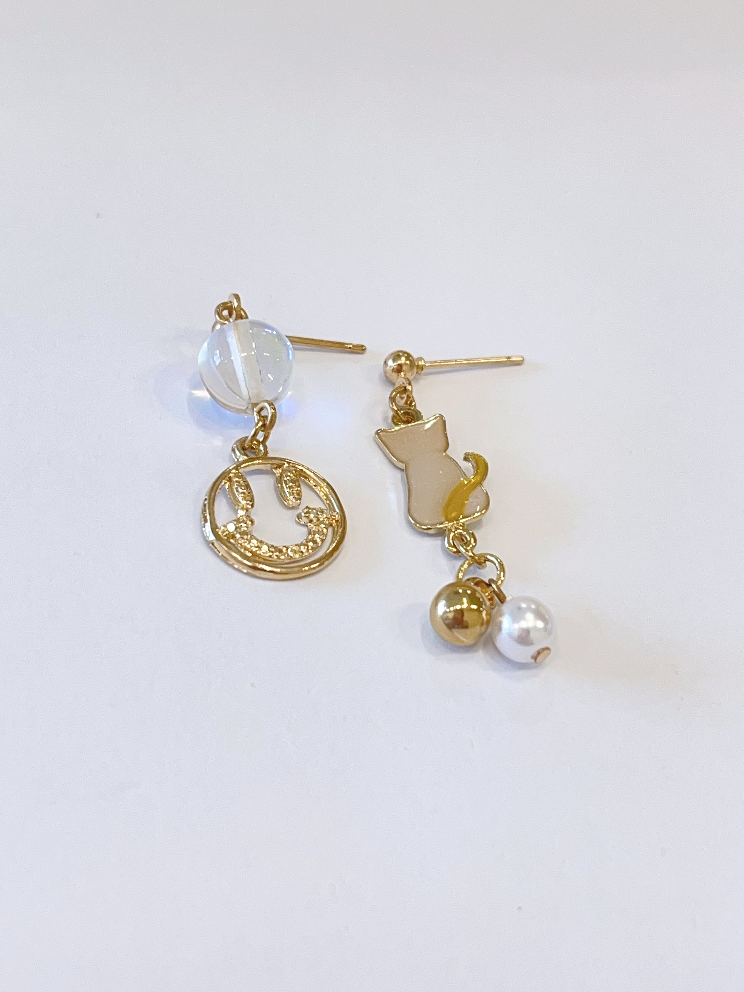 不对称可爱卡通小猫耳环