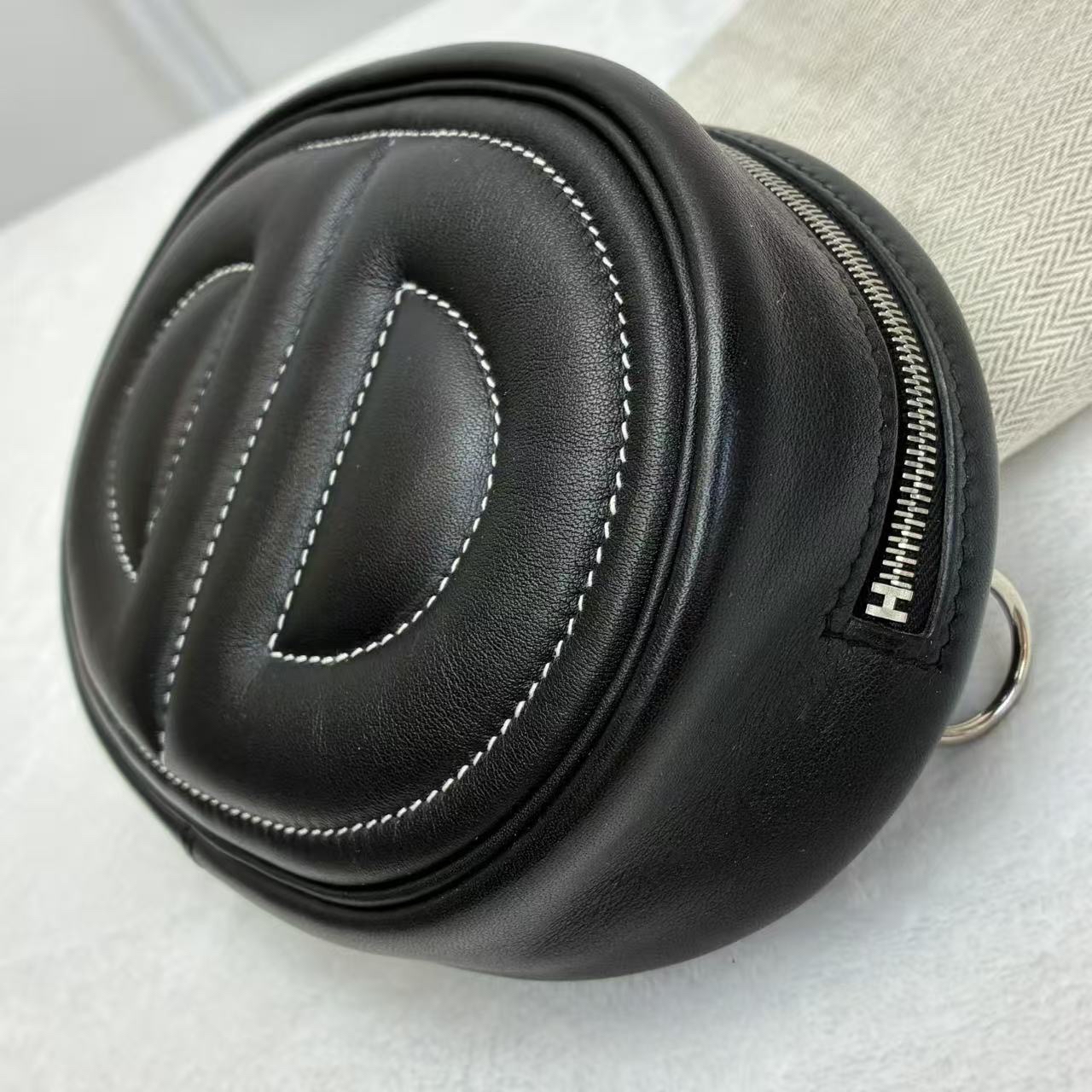 HERMES愛馬仕 In The Loop腰包 豬鼻子外形設計