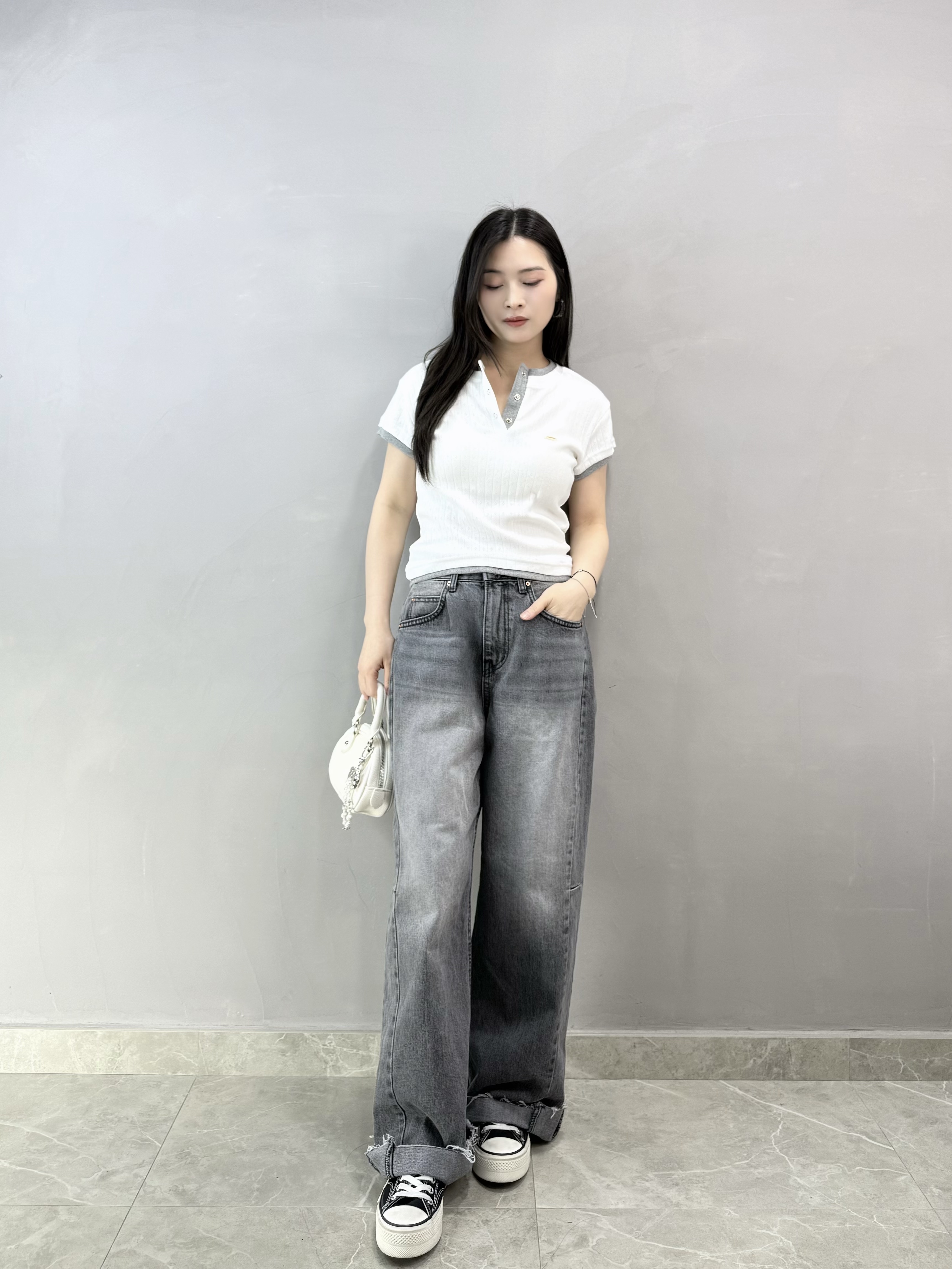 K85 洗水灰剪腳牛仔褲