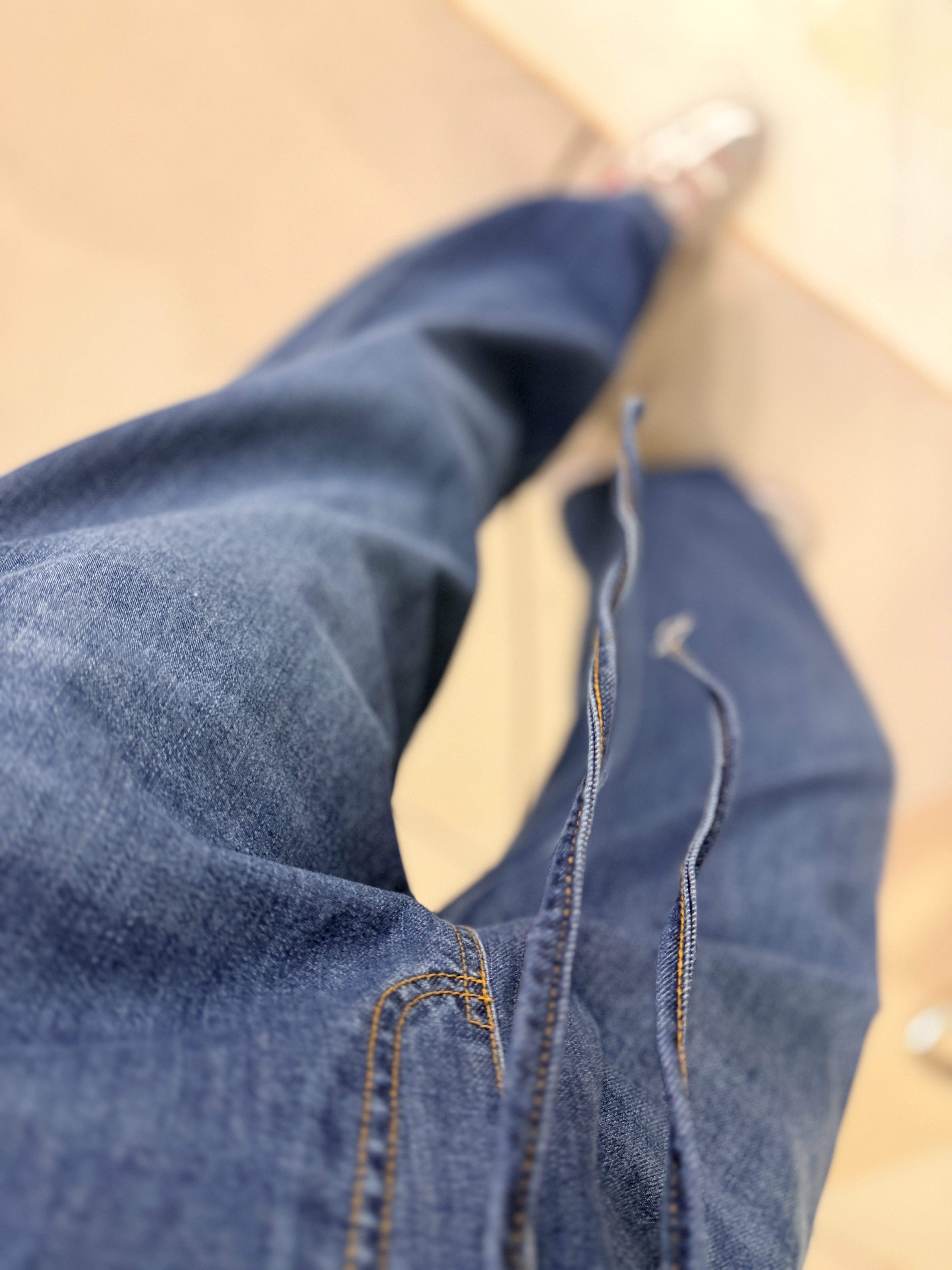 Elastic waist jeans