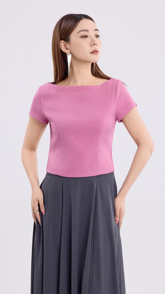 10141326 Celeste Sculpt Boatneck Top
