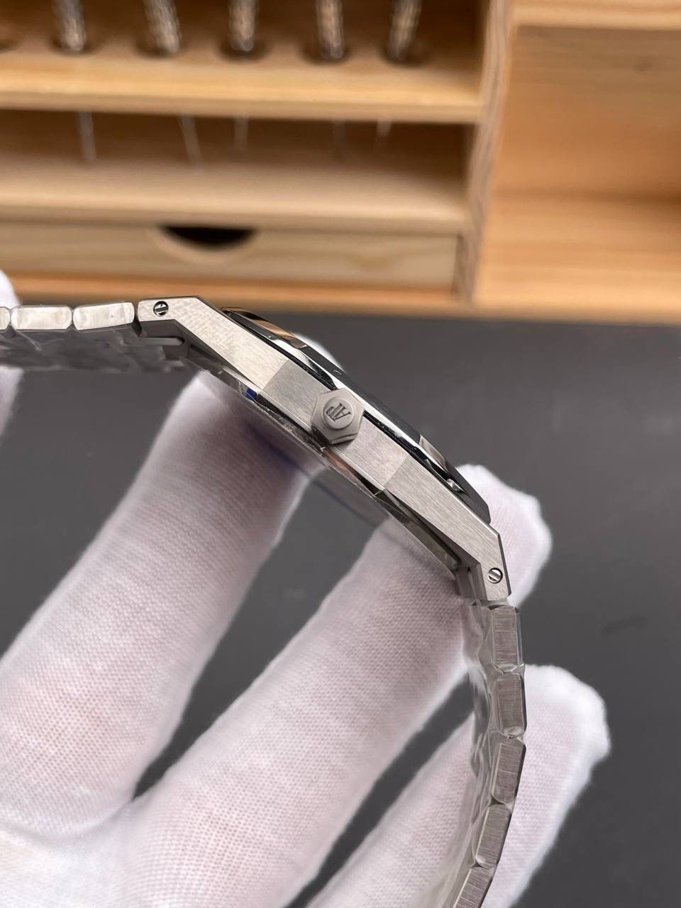 🚀爱彼皇家橡树15202 钛壳渐变蓝盘/39mm/9015机改2121机/重量89G💯