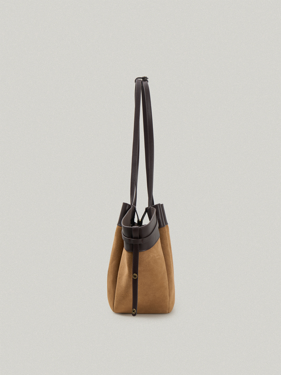 ANTHOS BAG-SUEDE (SAND BEIGE)