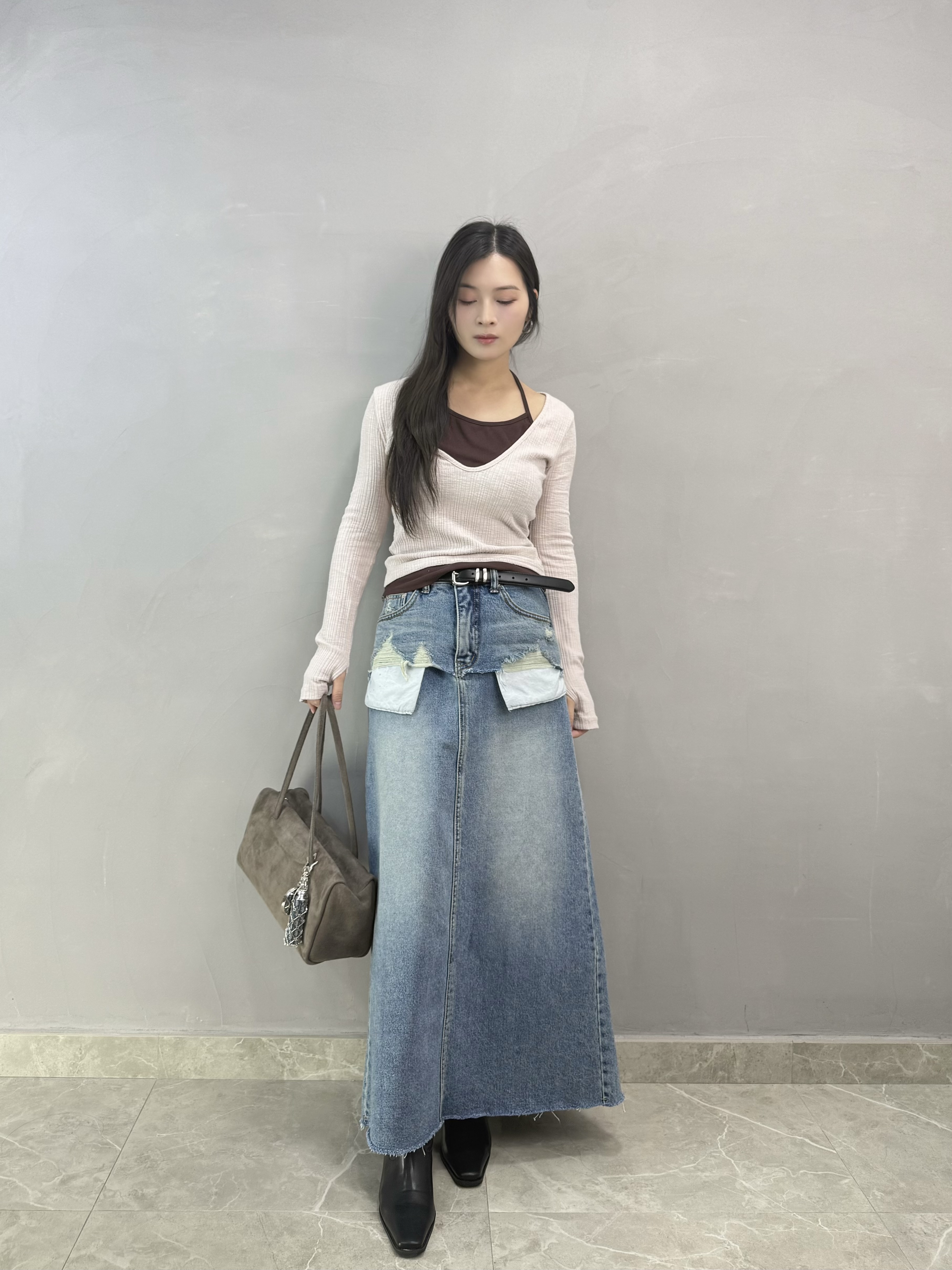F21 拼色暗紋假兩件top 