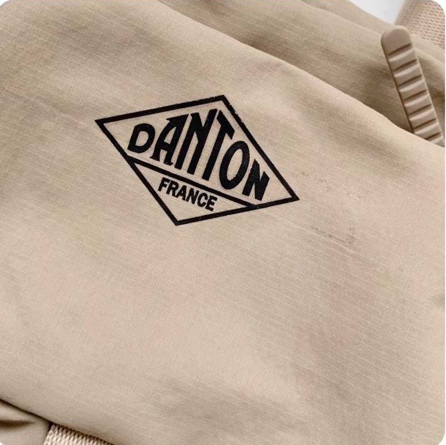 預訂 Danton斜揹袋 [貨號26A1481]