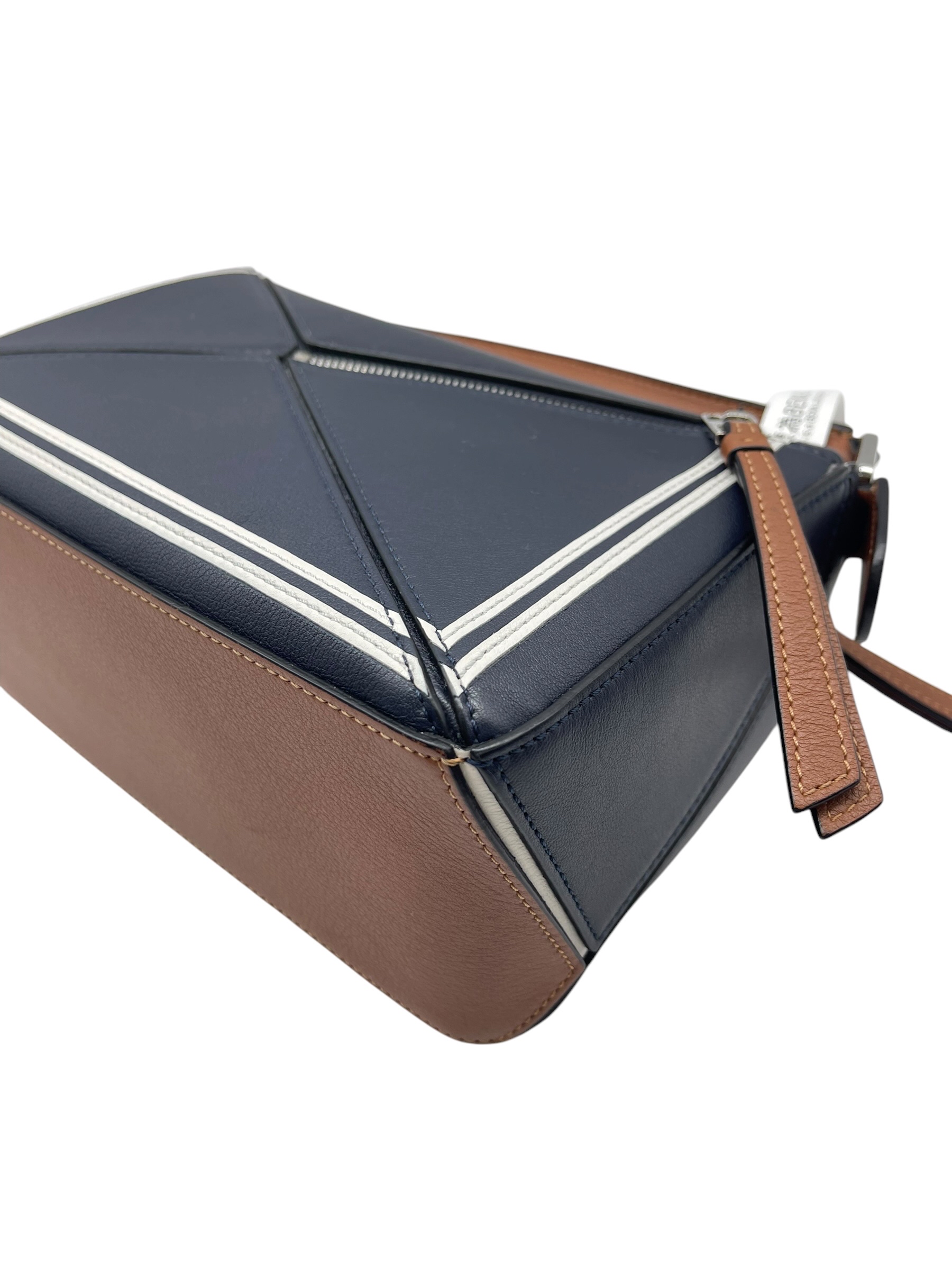 Pre-owned Loewe puzzle bag / Product Code: 072902