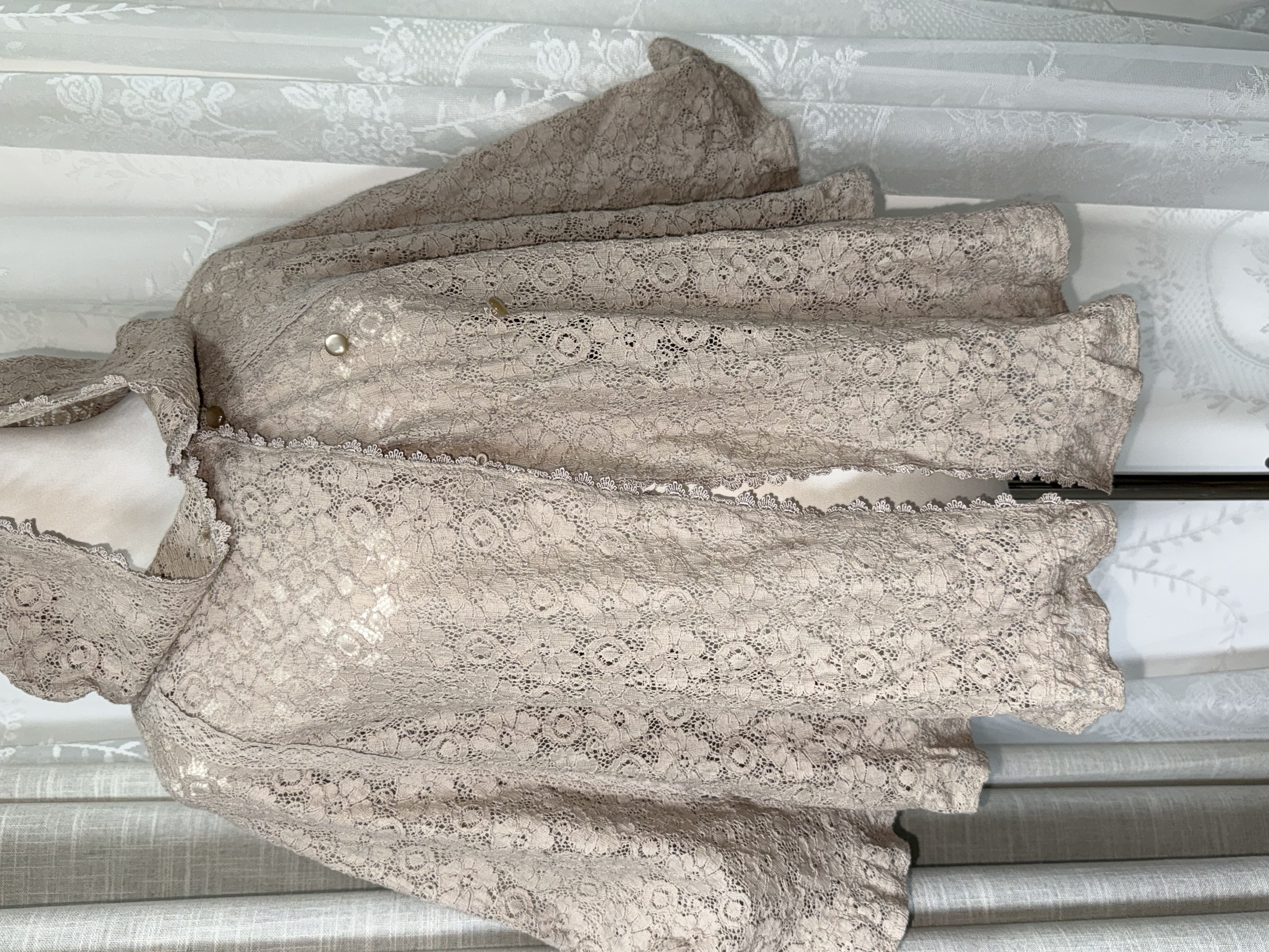 Lotus root pink Lace with Open Collar Coat