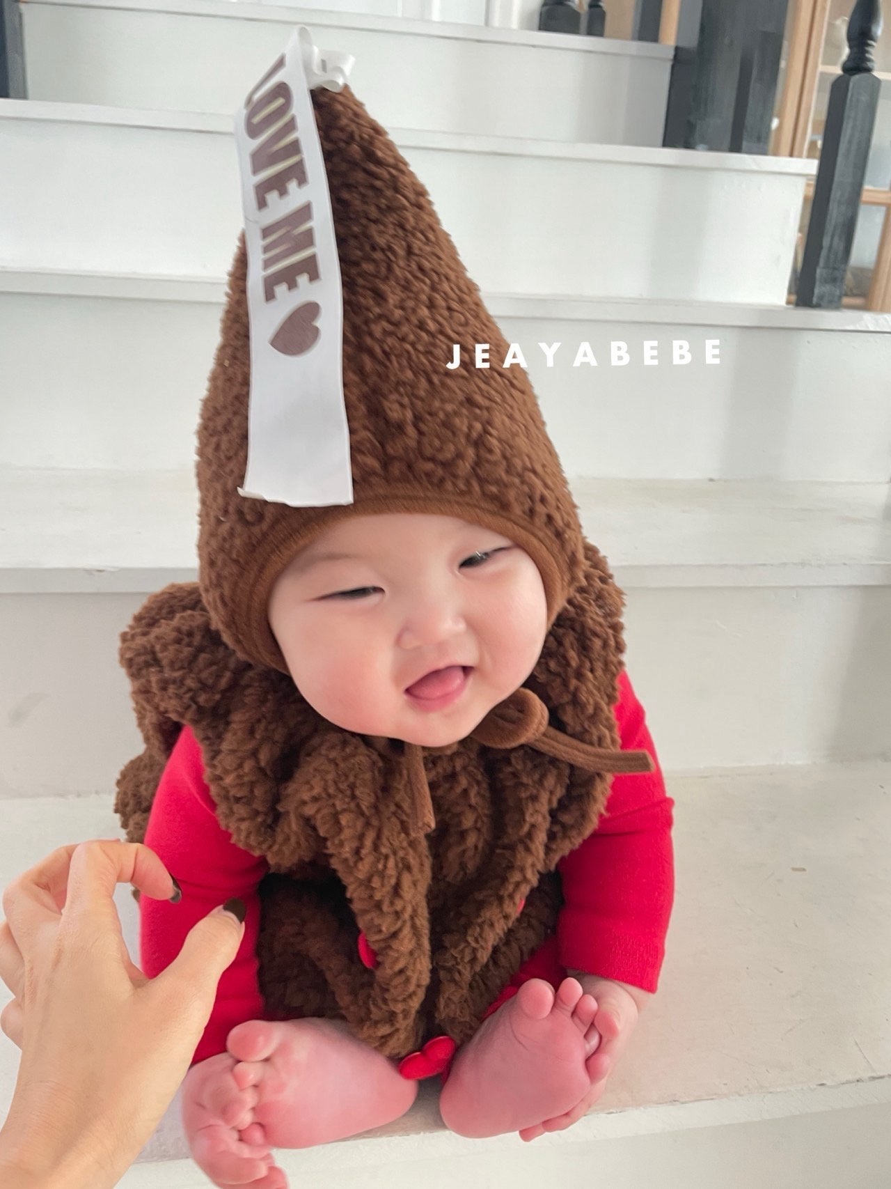 Jeayabebe | Valentines Brown set (帽+背心suit)