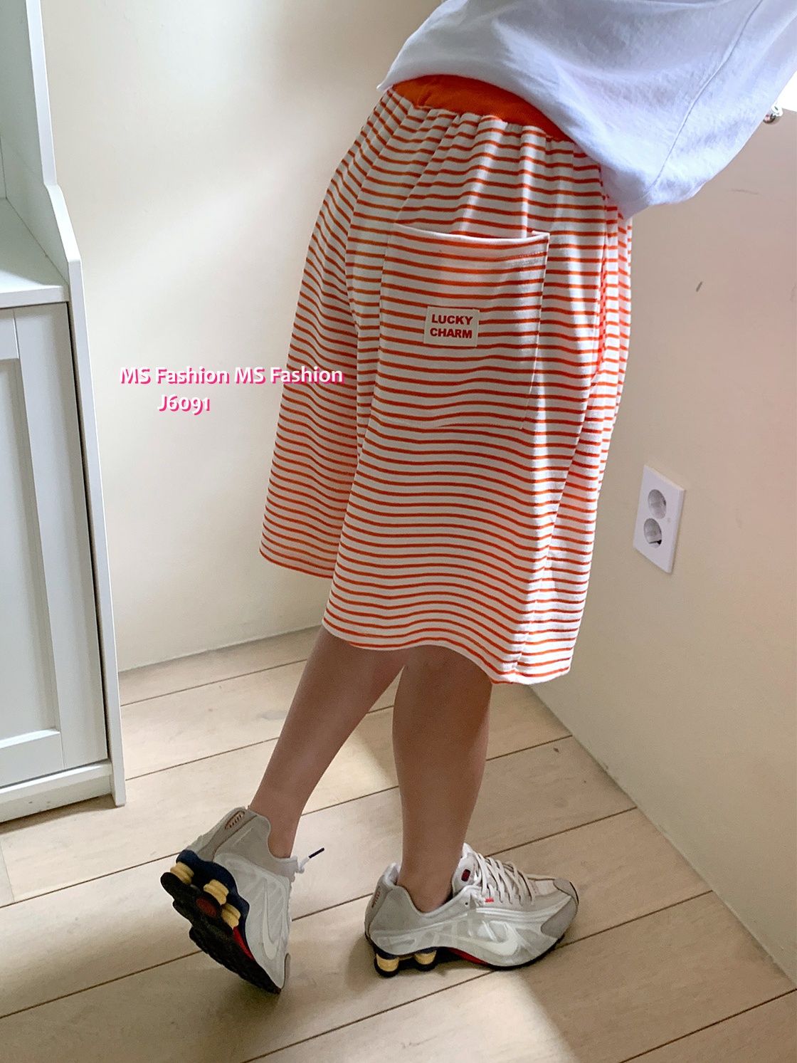 J6091 橫間短褲仔