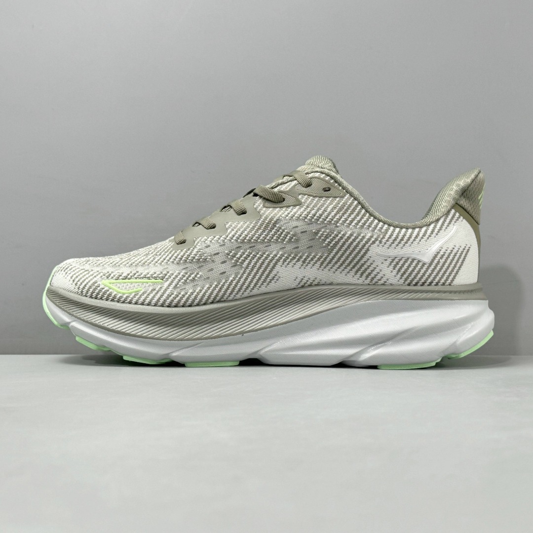 HOKA ONE ONE Clifton 9