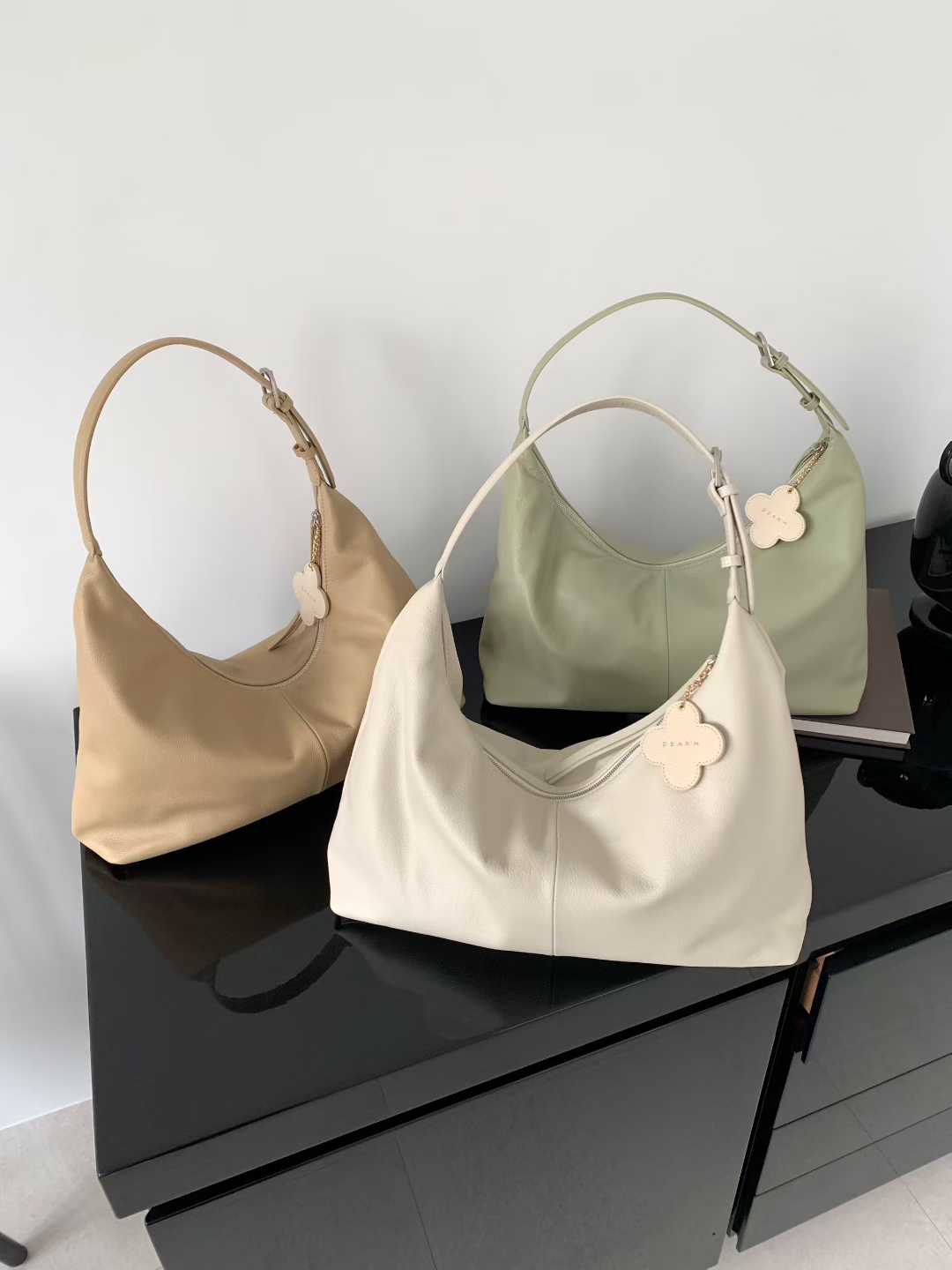 DM04_05 超輕春日HOBO (5色)