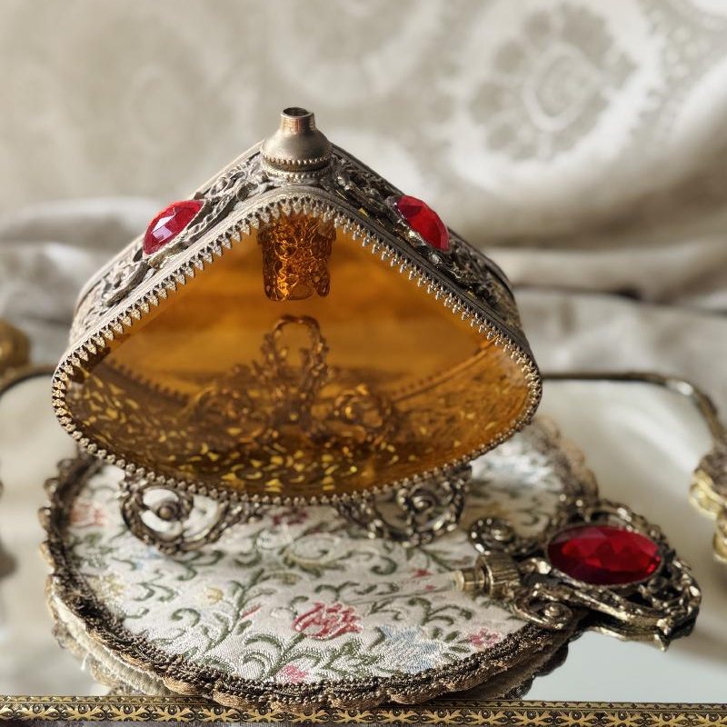Rare! Early to Mid-Century Romantic Revival Ormolu & Amber Glass Large Perfume Bottle (MT2494)
