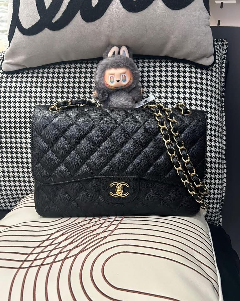 Chanel classic flap 30cm Jumbo A58600 黑色荔枝牛皮金扣 100%Authentic,95%new ✅16CARD✅dust bag✅盒