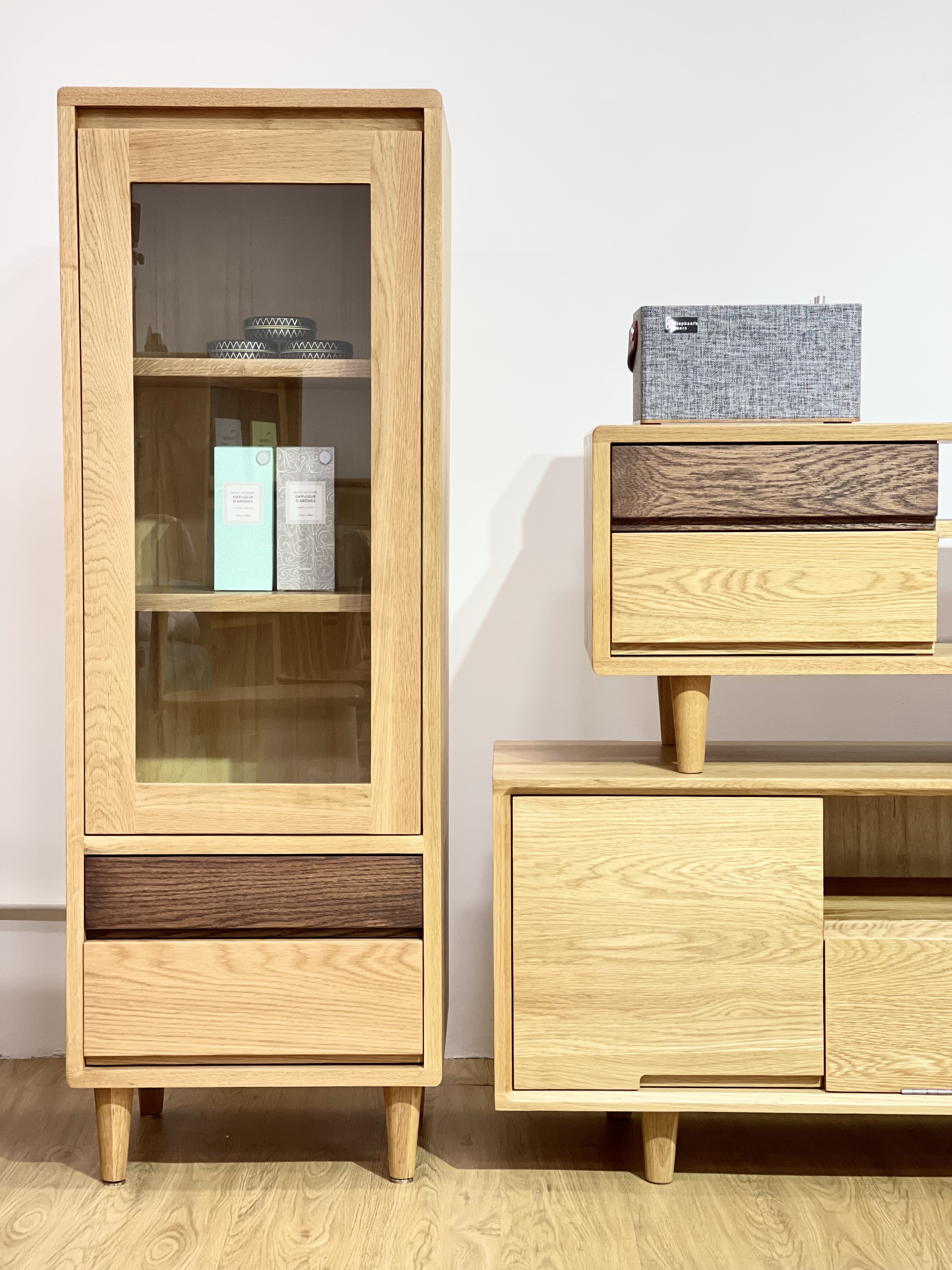 COUNTRY Side Cabinet 