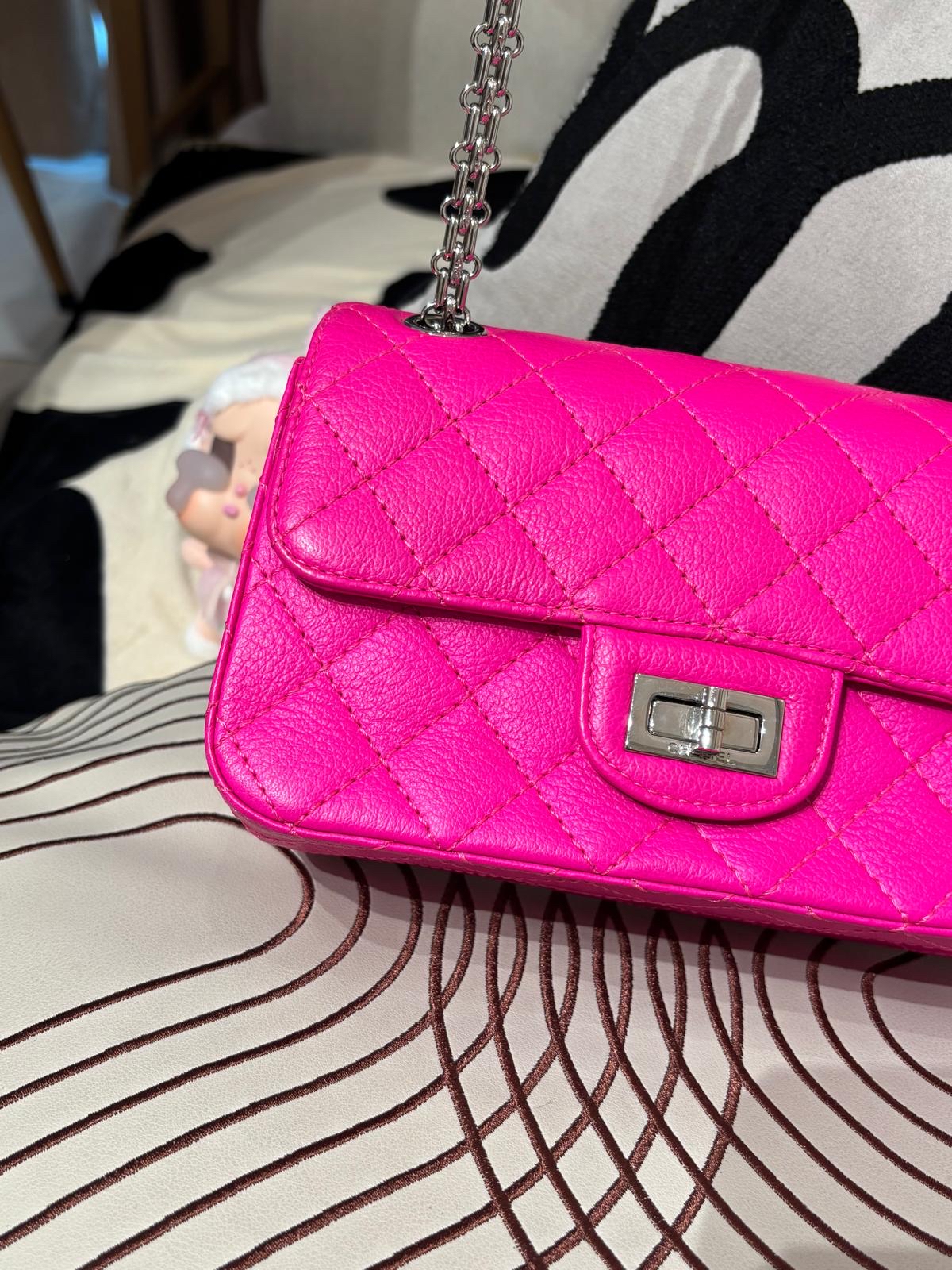Chanel 2.55 mini calfskin 100%Authentic,98%new ✅收據✅28CARD✅dust bag✅box 
