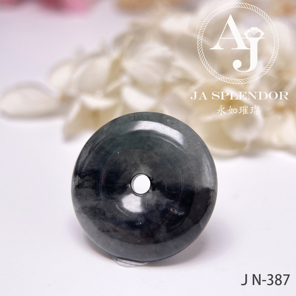 JN-387/394 天然翡翠A玉 冰烏鷄意境山水平安扣