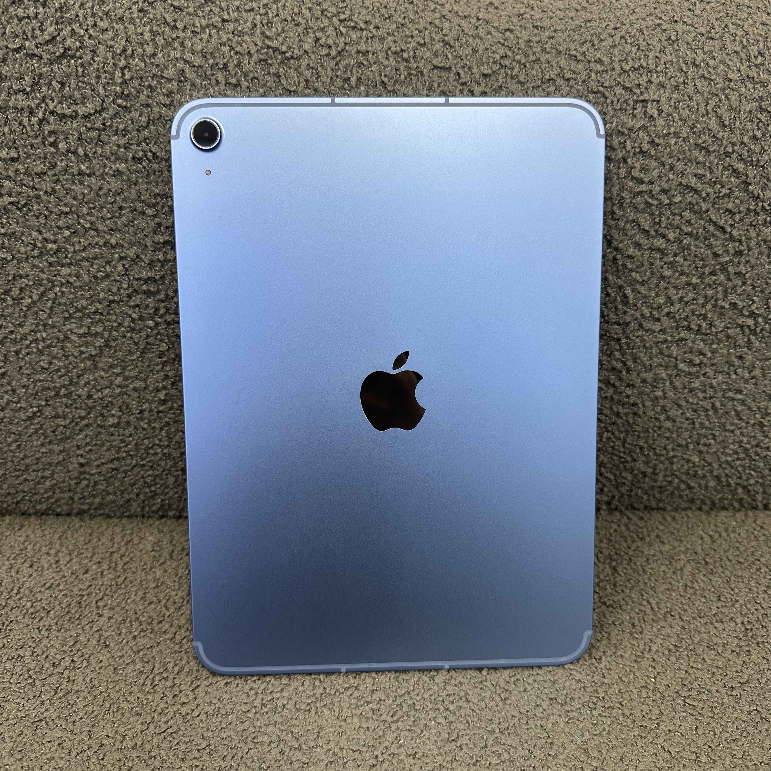 *4686 iPad 11 A16 全新機 256GB 5G版 電100 藍色 blue