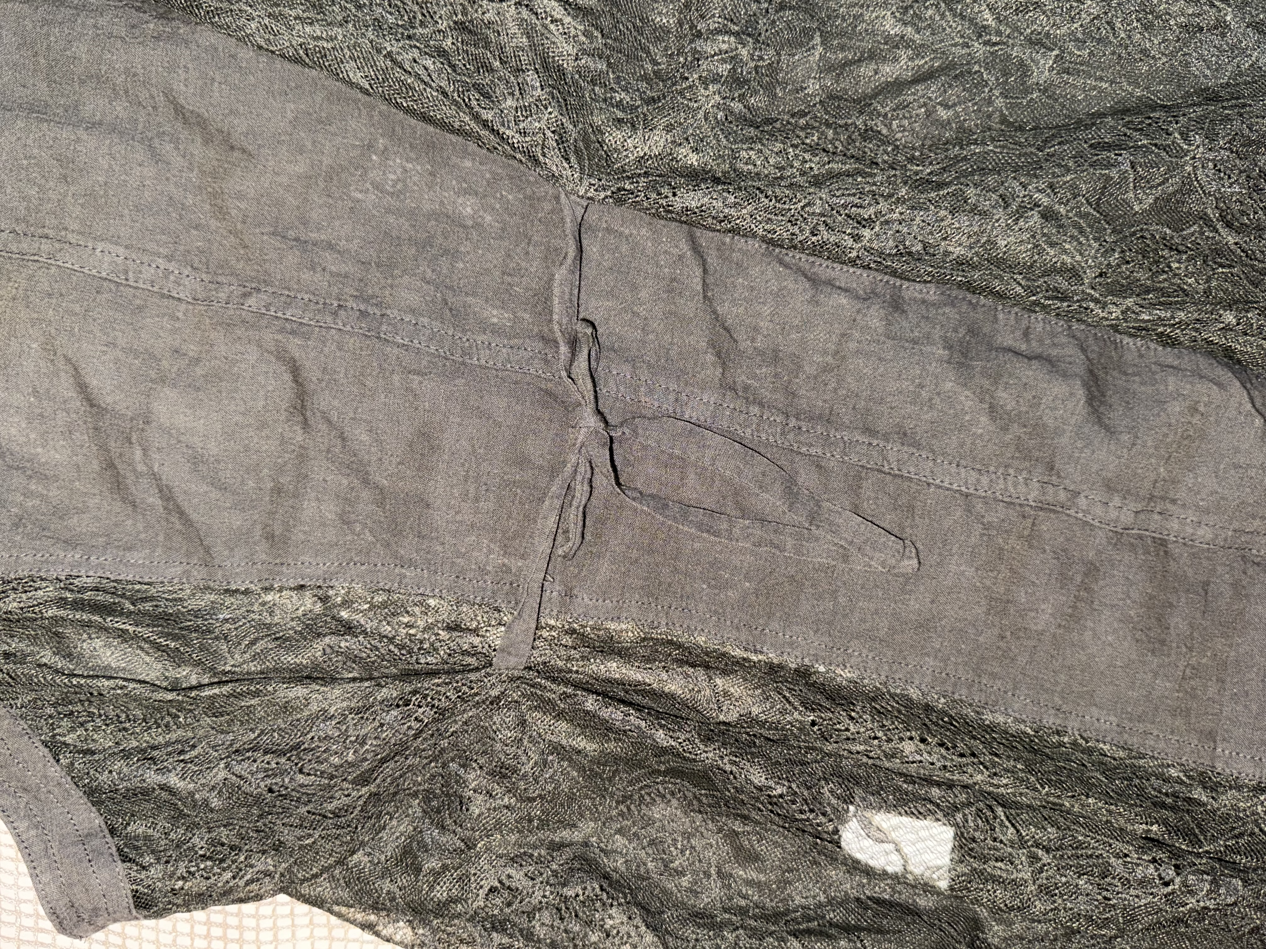  Sleeveless Button-down Dress with Lace Trim