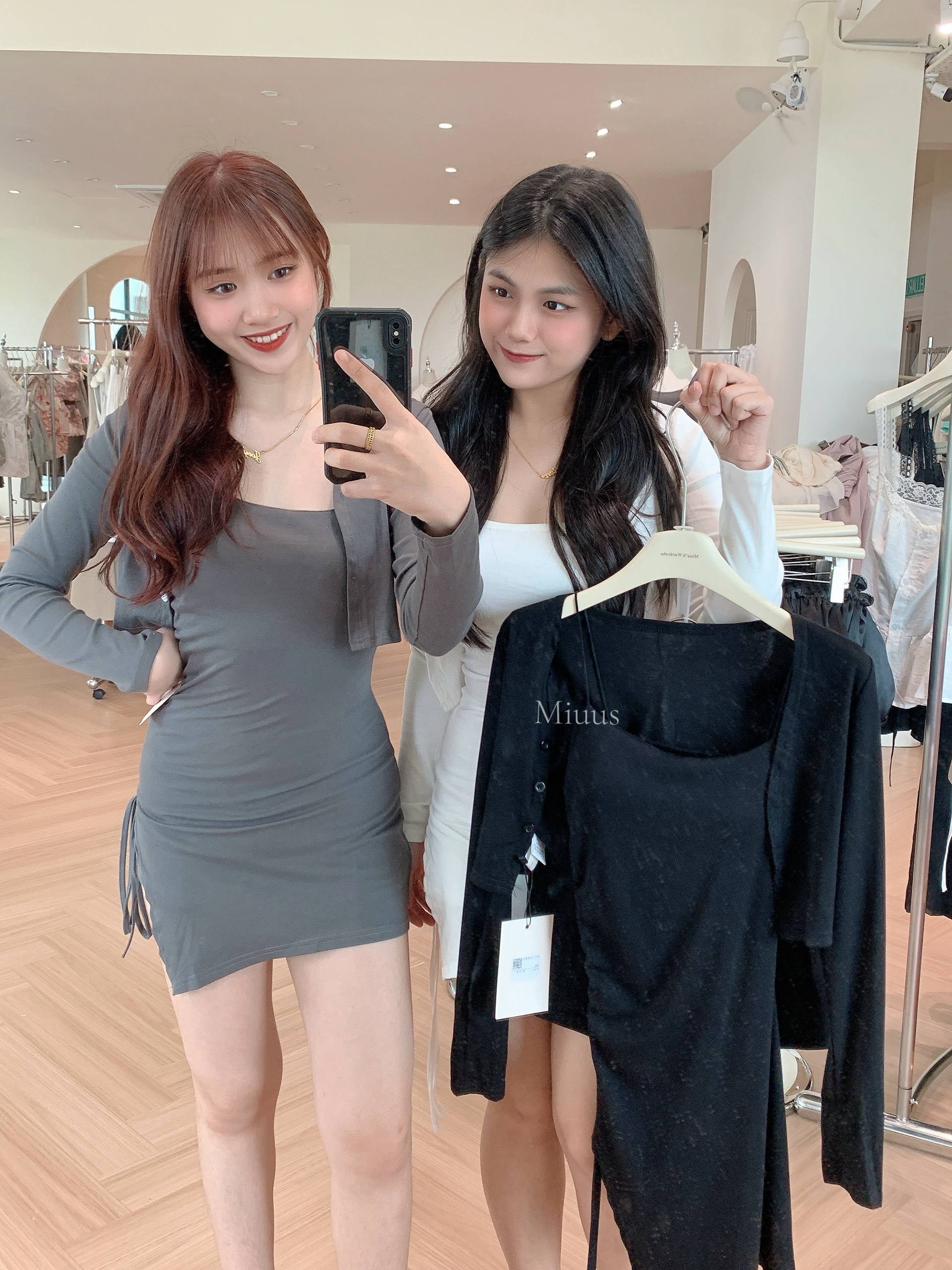 4403 三件套套装