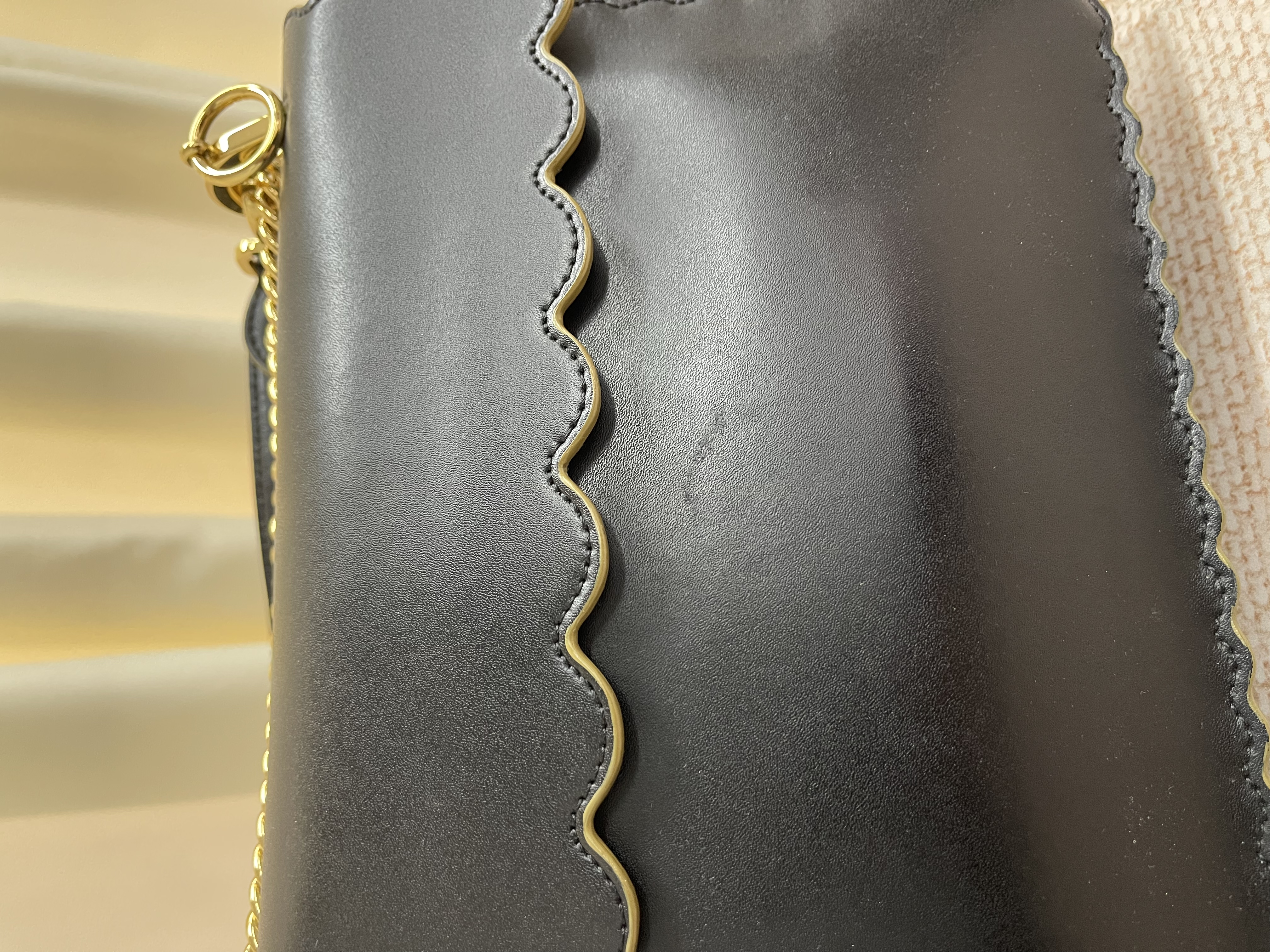 Pre-Owned FENDI KAN I / Product Code: 26022202