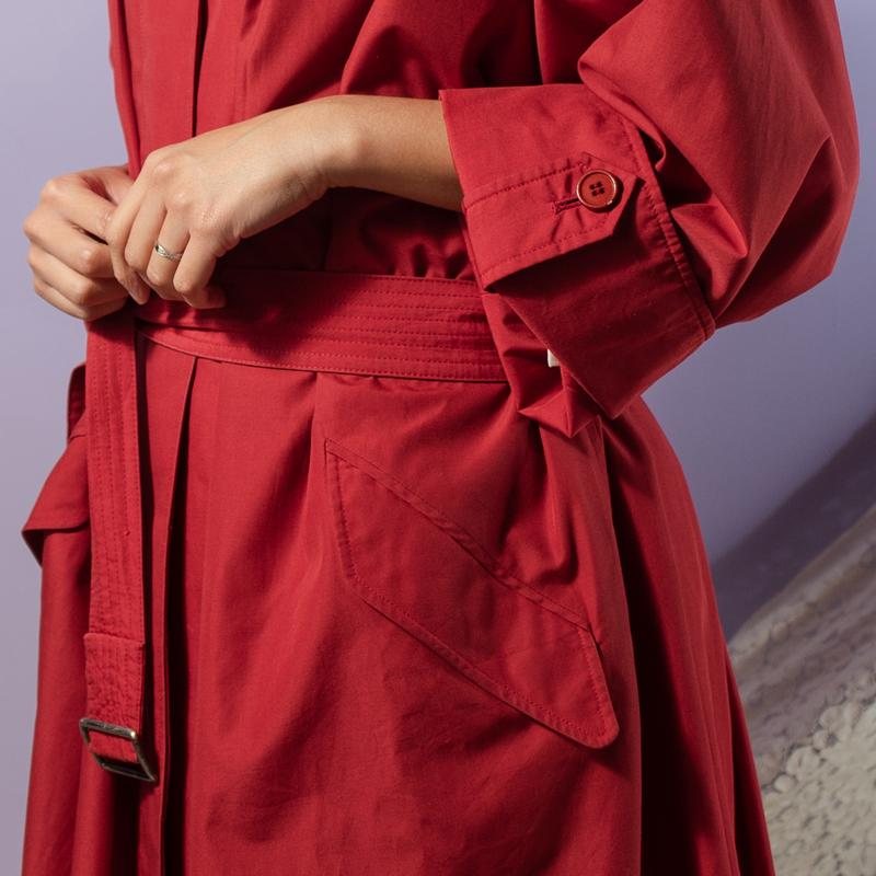 Rare! Vintage Japanese 1980s Shoulder-Padded Red Trench Coat (MT1612-2)