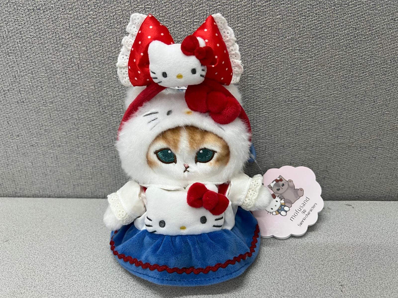 🎌日本直送🎌Sanrio 卡通公仔衫連頭飾