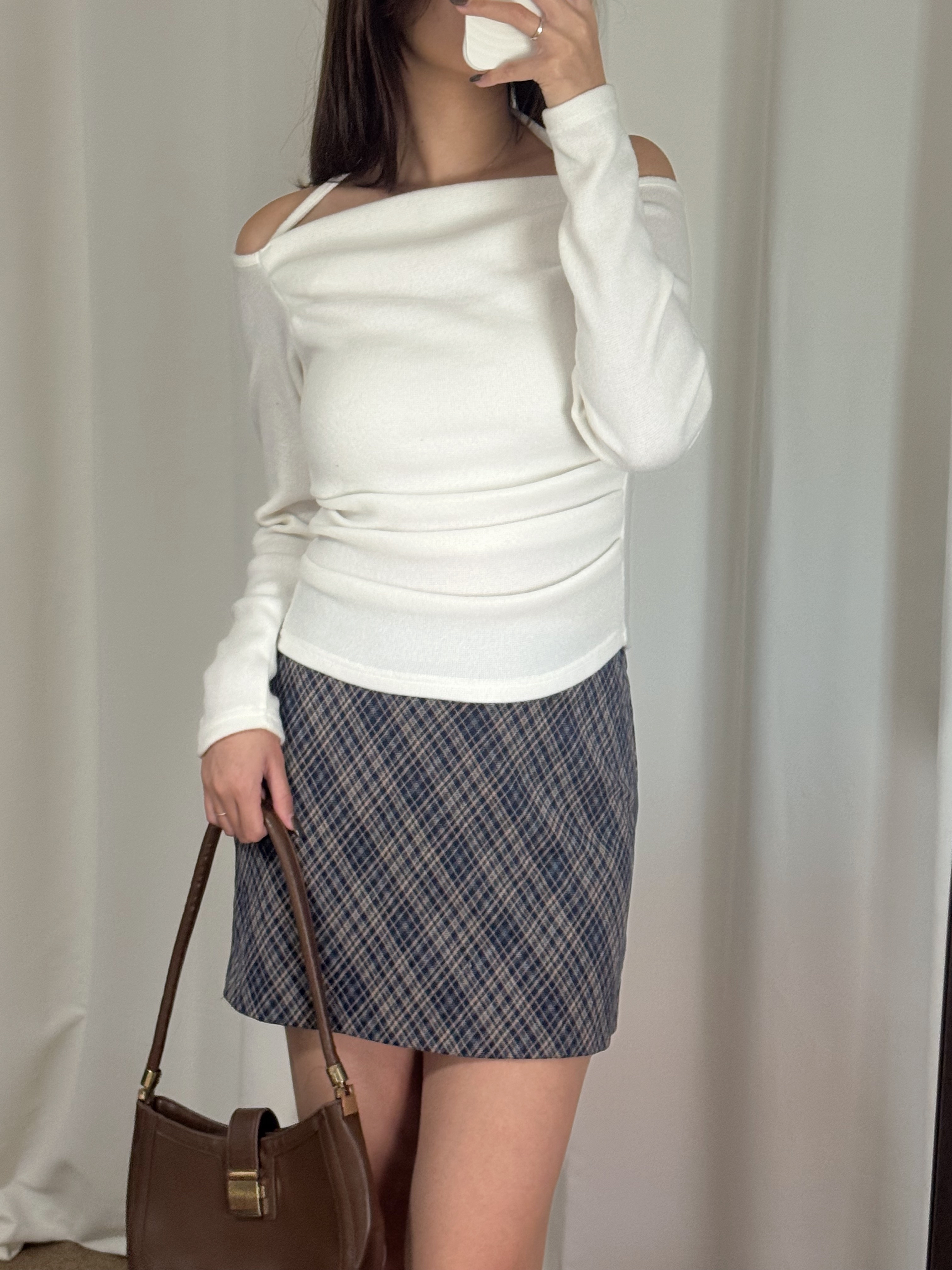 毛呢掛頸長袖上衣(四色入)