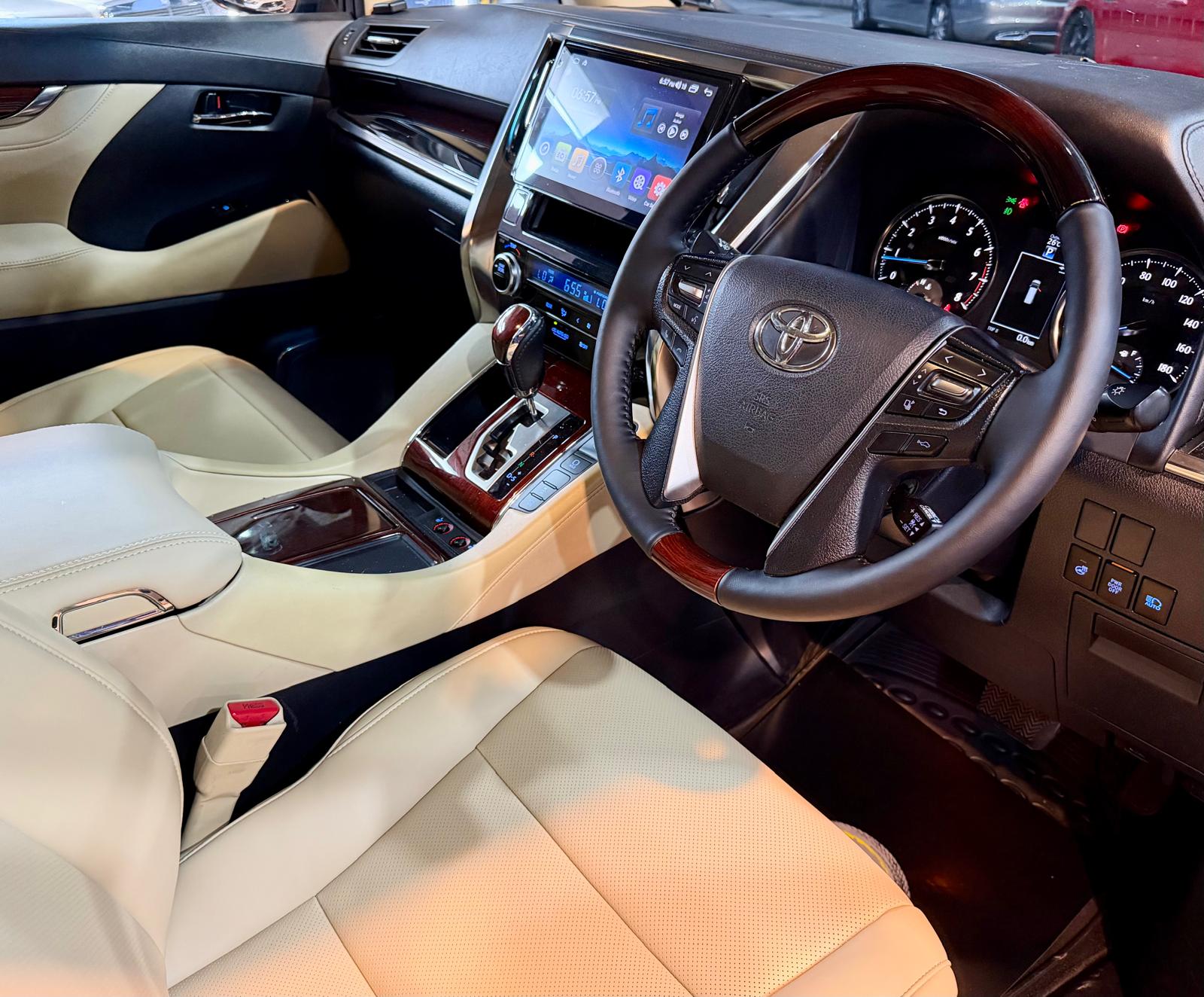 Toyota Vellfire 3.5 VL 2016