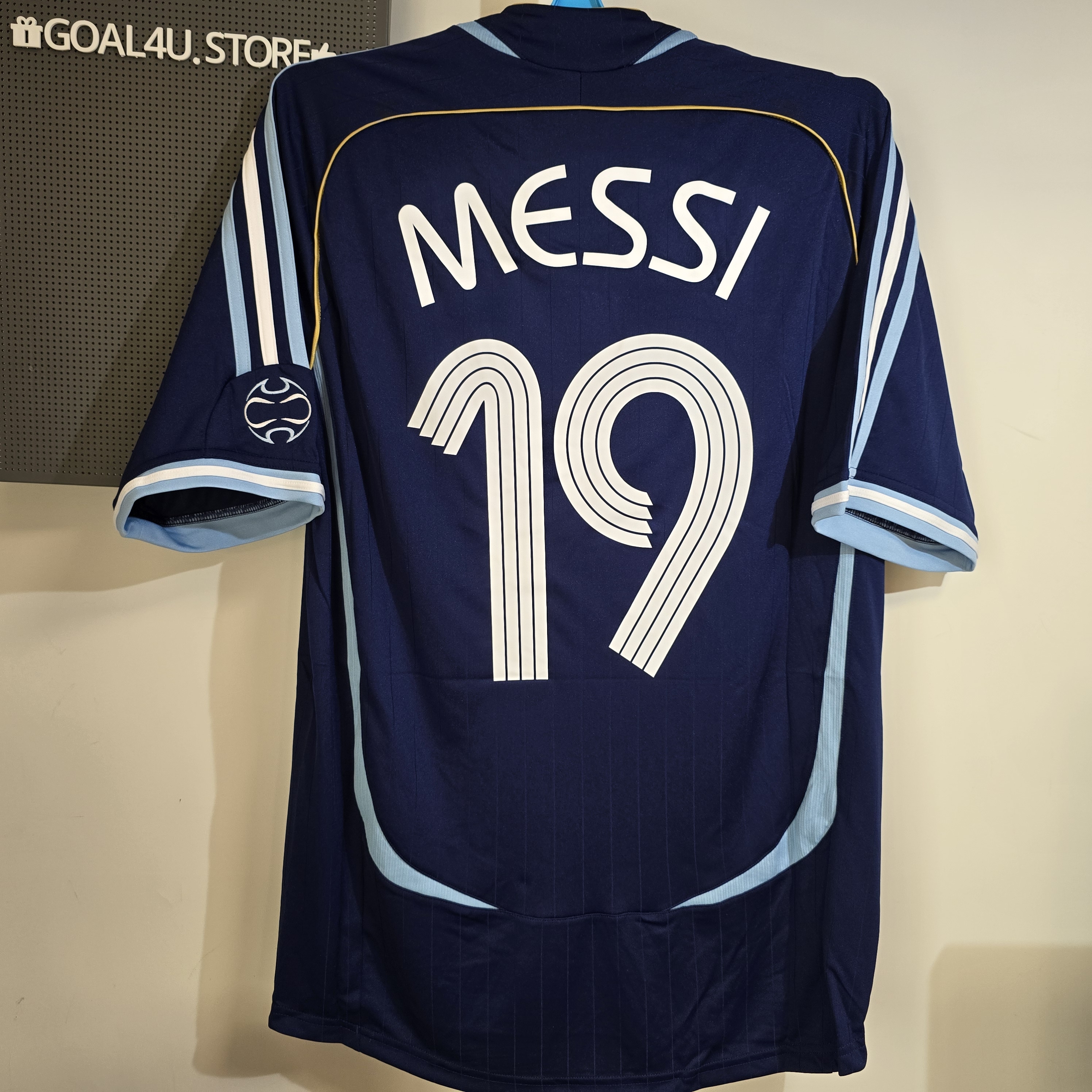 #現貨 ✨經典重生 🏆美斯首登世杯 Adidas Argentina 阿根廷 重製版 2006 作客球衣 連MESSI印字 (可加臂章) JN3709