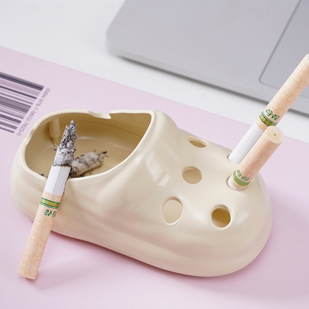 陶瓷洞洞鞋煙灰缸 創意煙灰缸  辦公室 家用 可愛煙灰缸 米色 [平行進口] HK2722