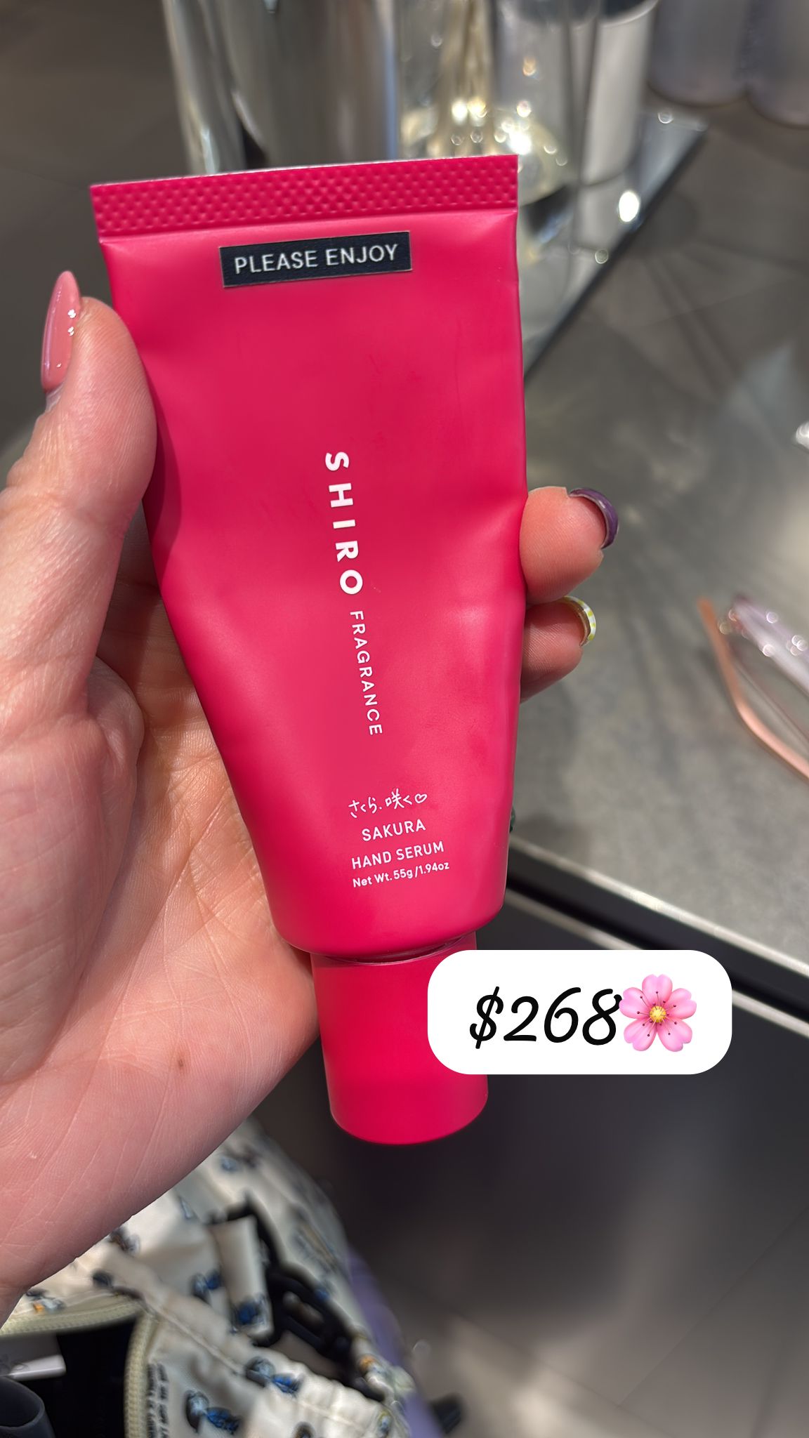 shiro sakura hand serum