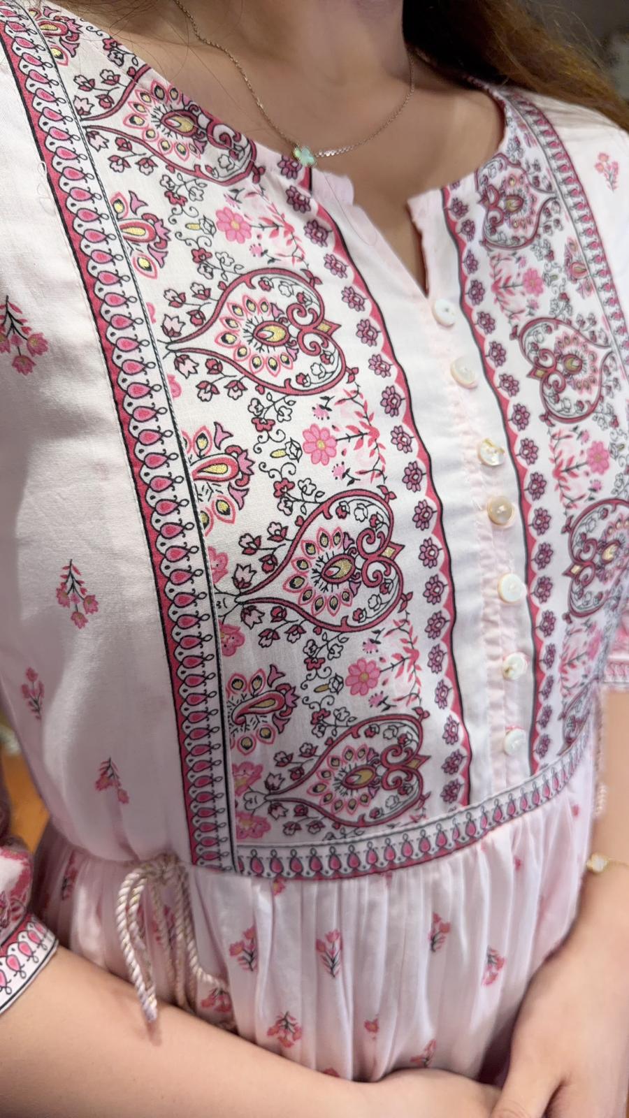 2945 Baby Pink with Golden Stampling 4 Rope OP 46"