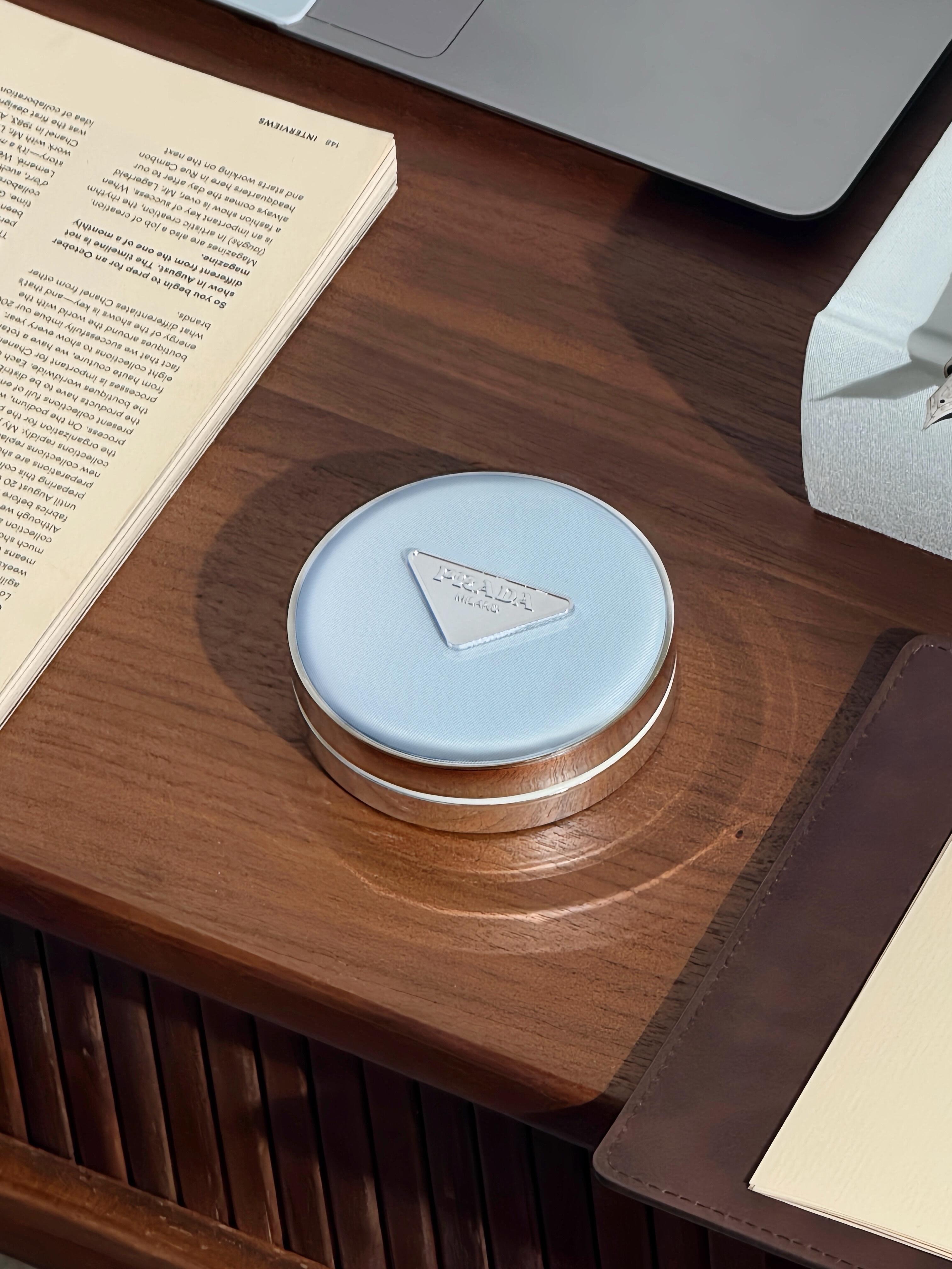 限定淺藍🩵🙌 Prada Mesh Cushion 原光新肌氣墊粉底