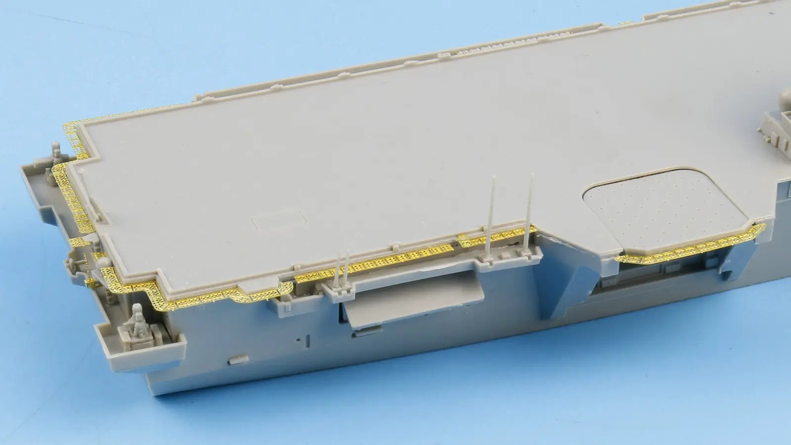 1/700 Japan Maritime Self-Defense Force DDH-184 KAGA 2024 (Includes Etched Parts)