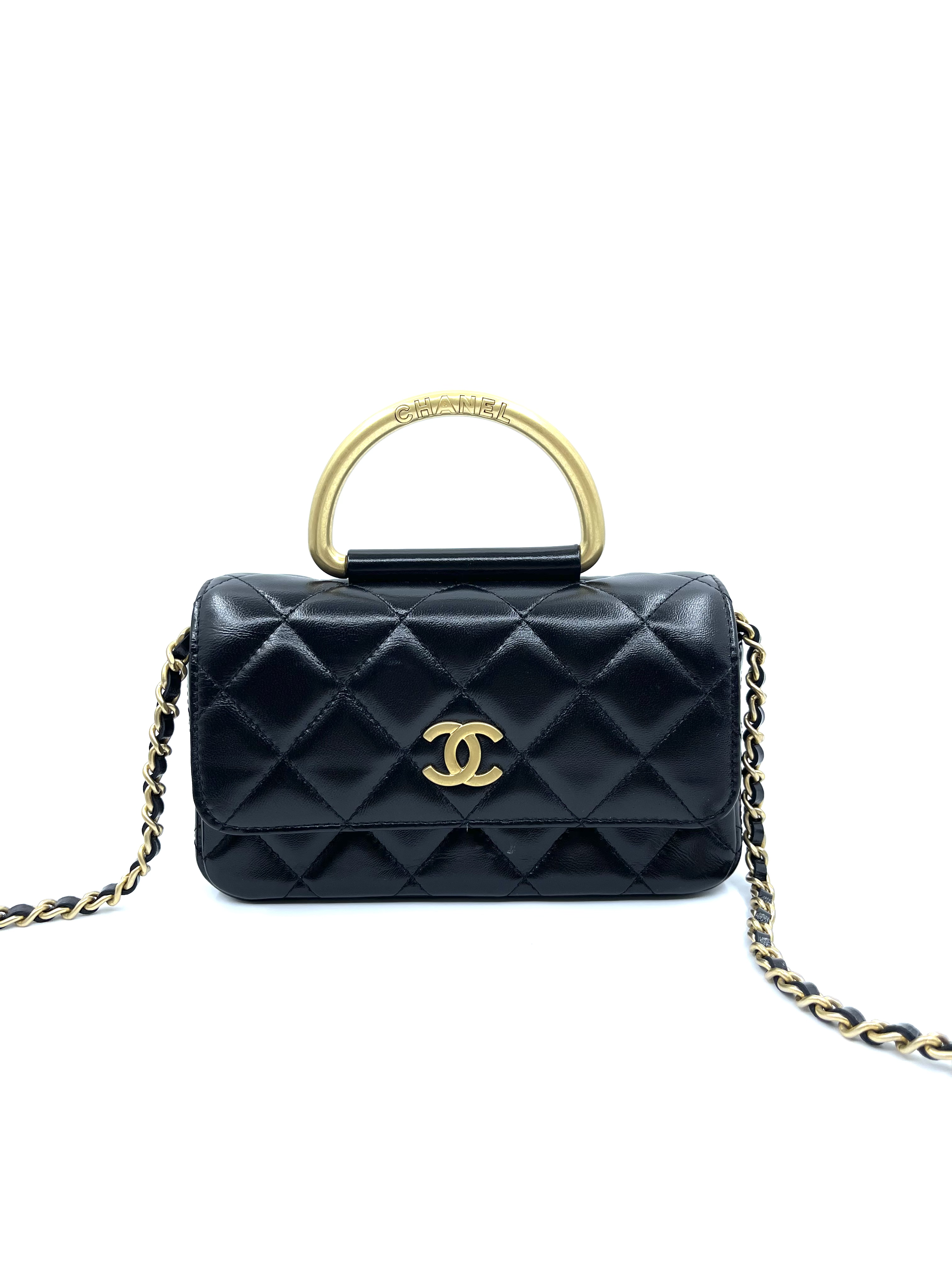 Unused item item Chanel flap bag with handle / black / Product Code: 248501