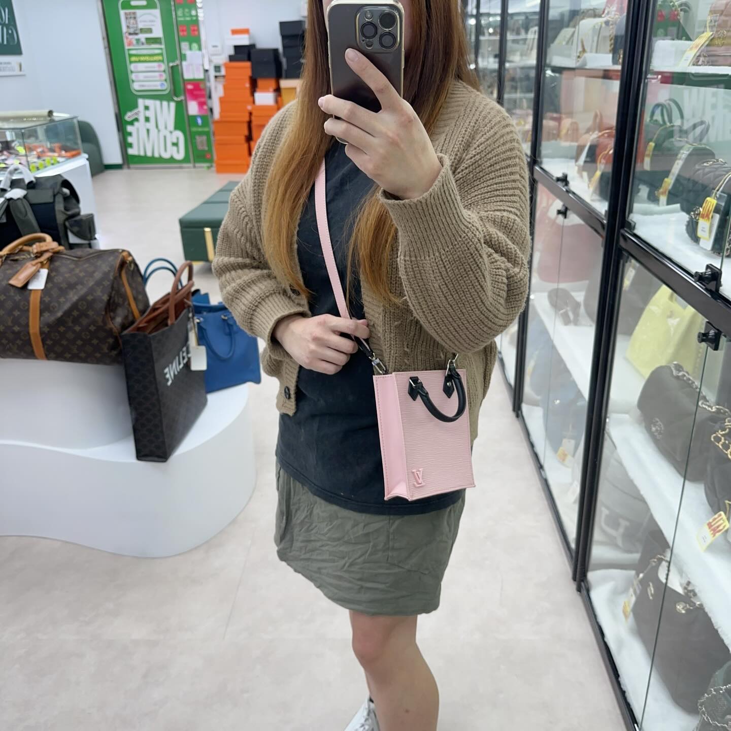 LV🤍PRE OWNED Petit Sac Plat 水波紋粉色琴譜包 🩷