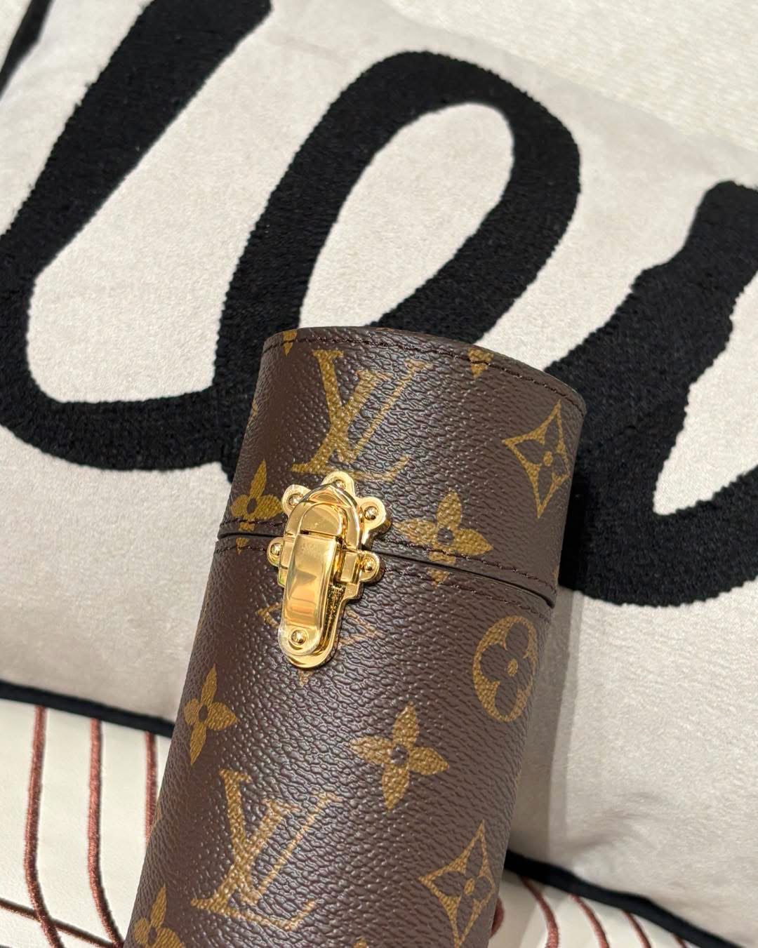 LV 200ml 香水盒Monogram 100%Authentic, Unused✅Box