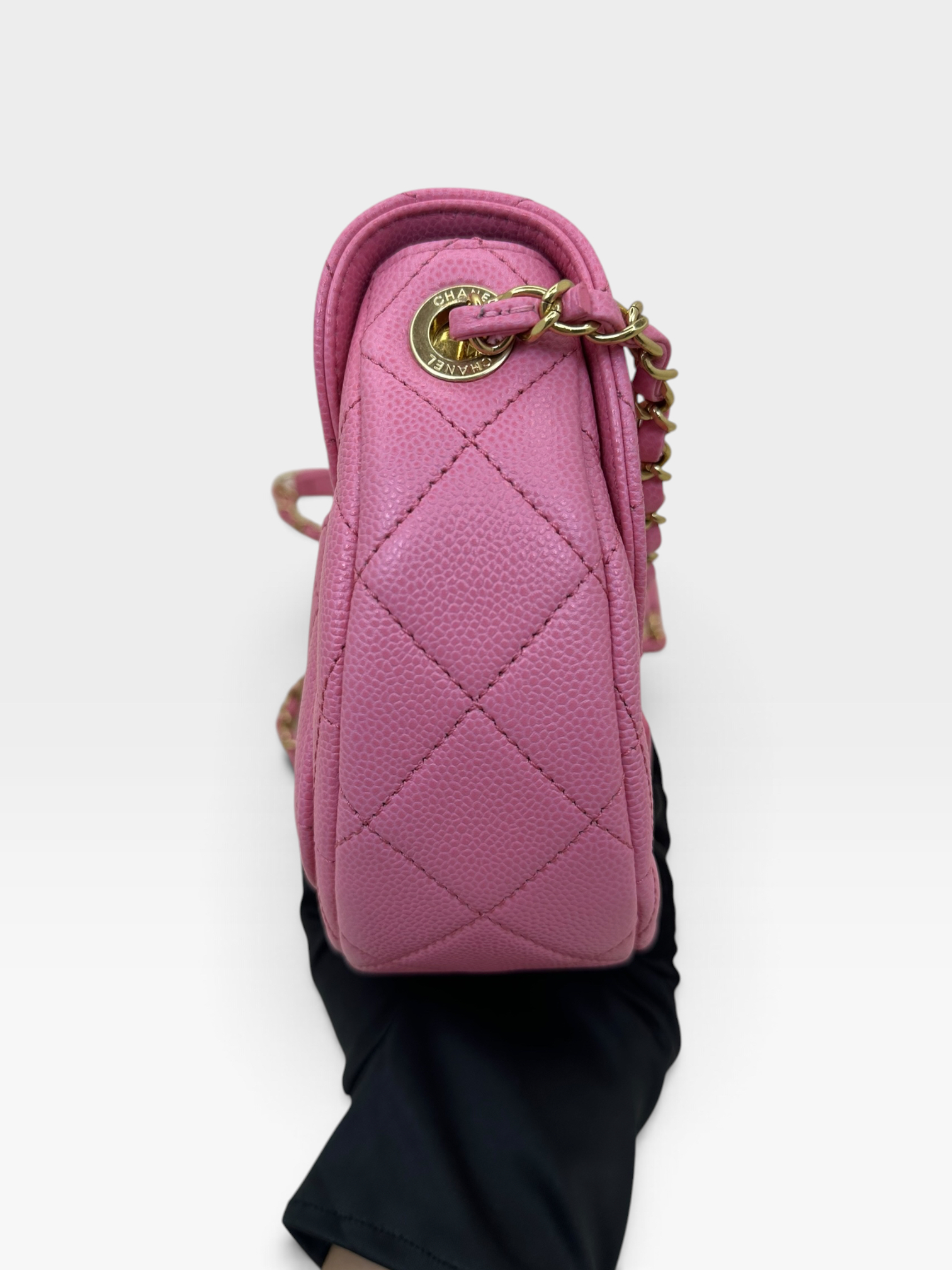Pre-Owned CHANEL Mini Messenger Flap Bag / Product Code: K090407