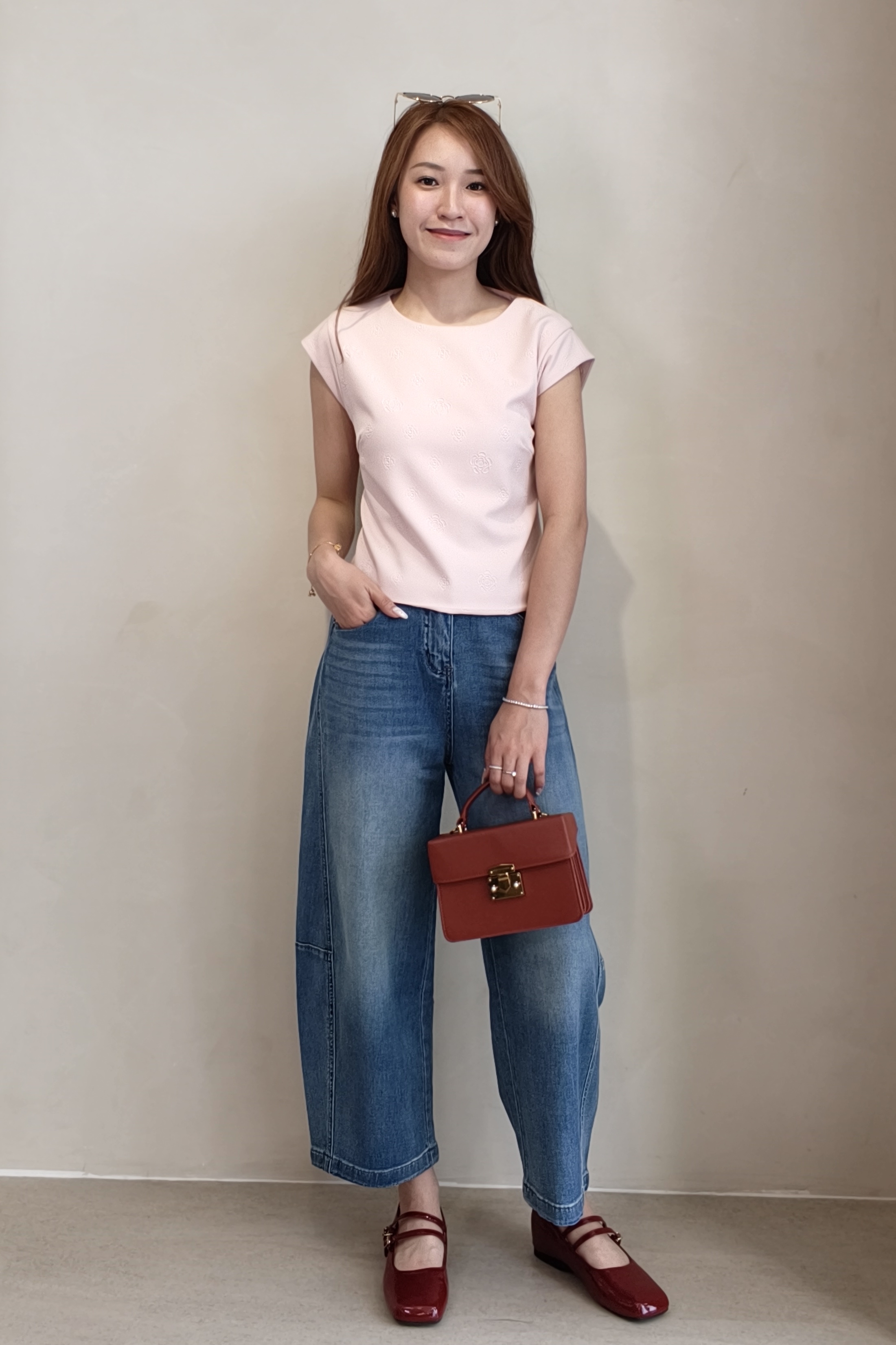 RB1003 Floral Emboss Top