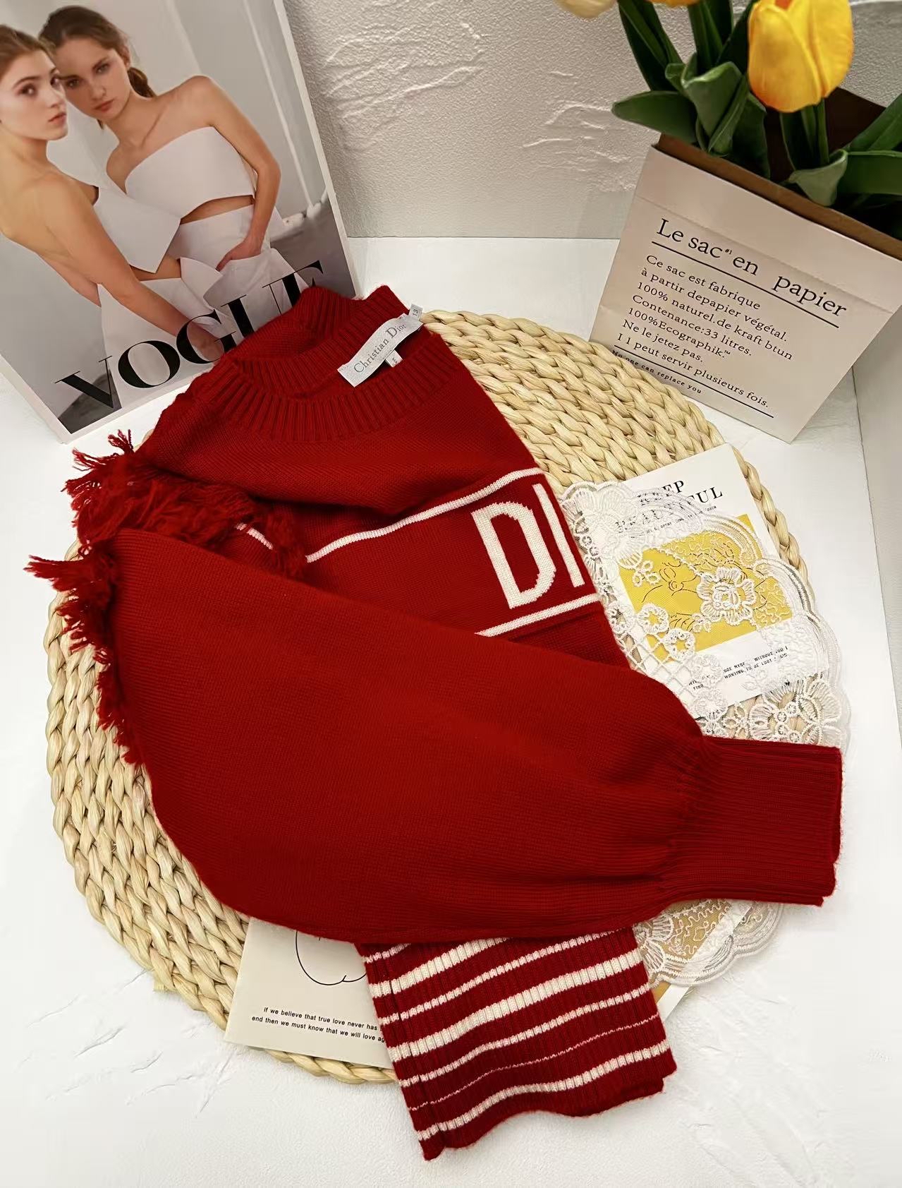 Christian Dior Fringe Logo Sweater（100% Wool)