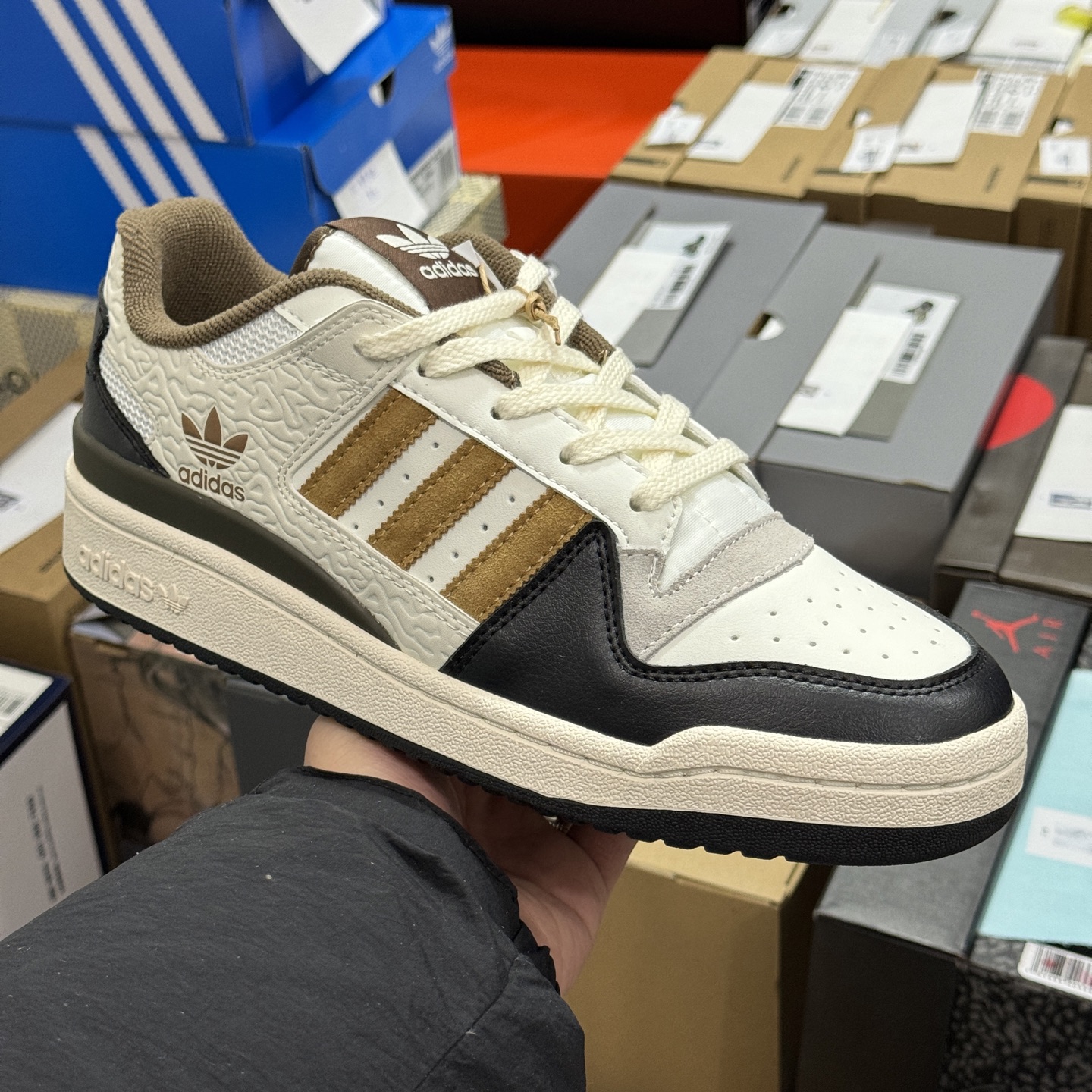 Adidas Forum Low CL JQ8734