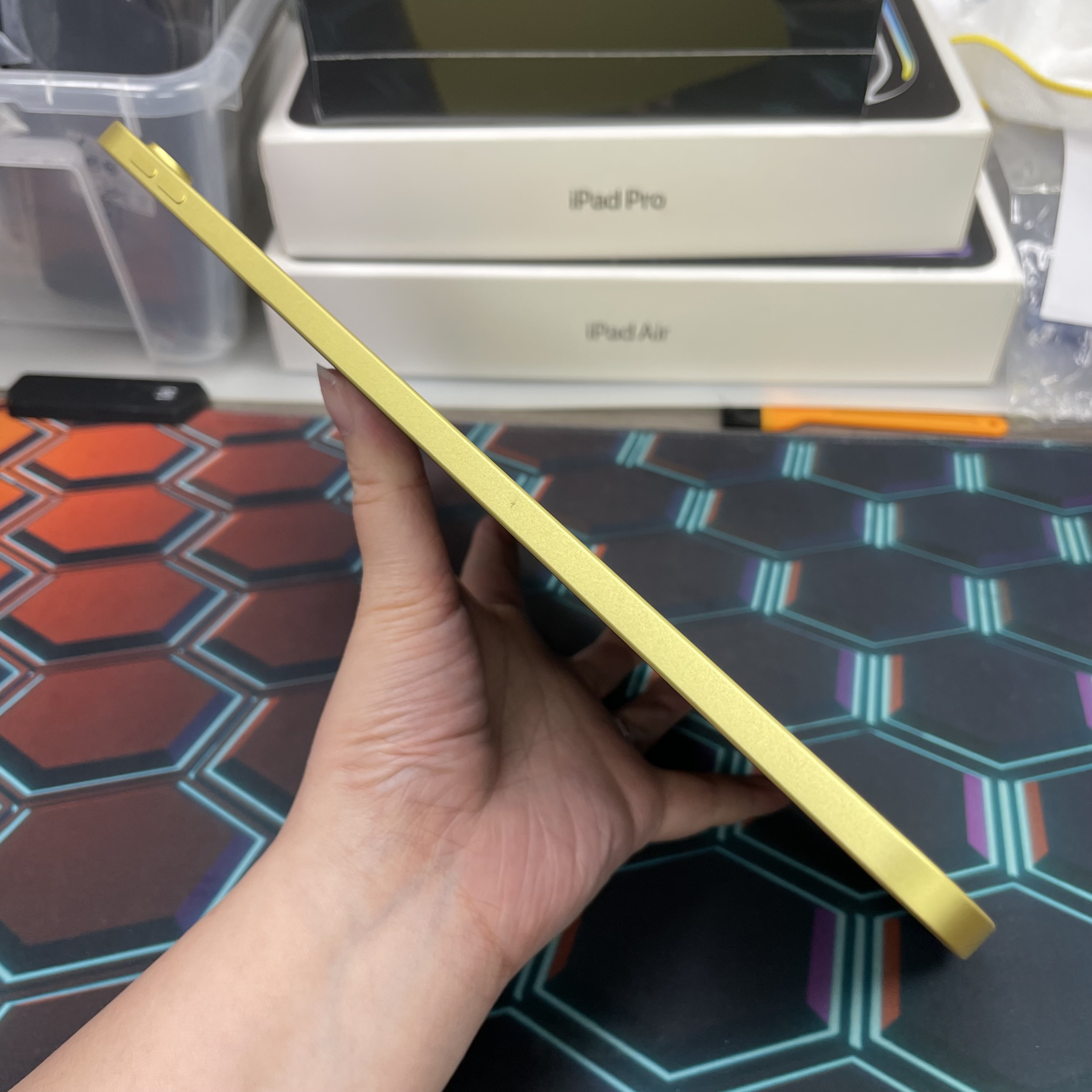 *8101100 iPad 11 全新機 128GB WIFI版 黃色 yellow